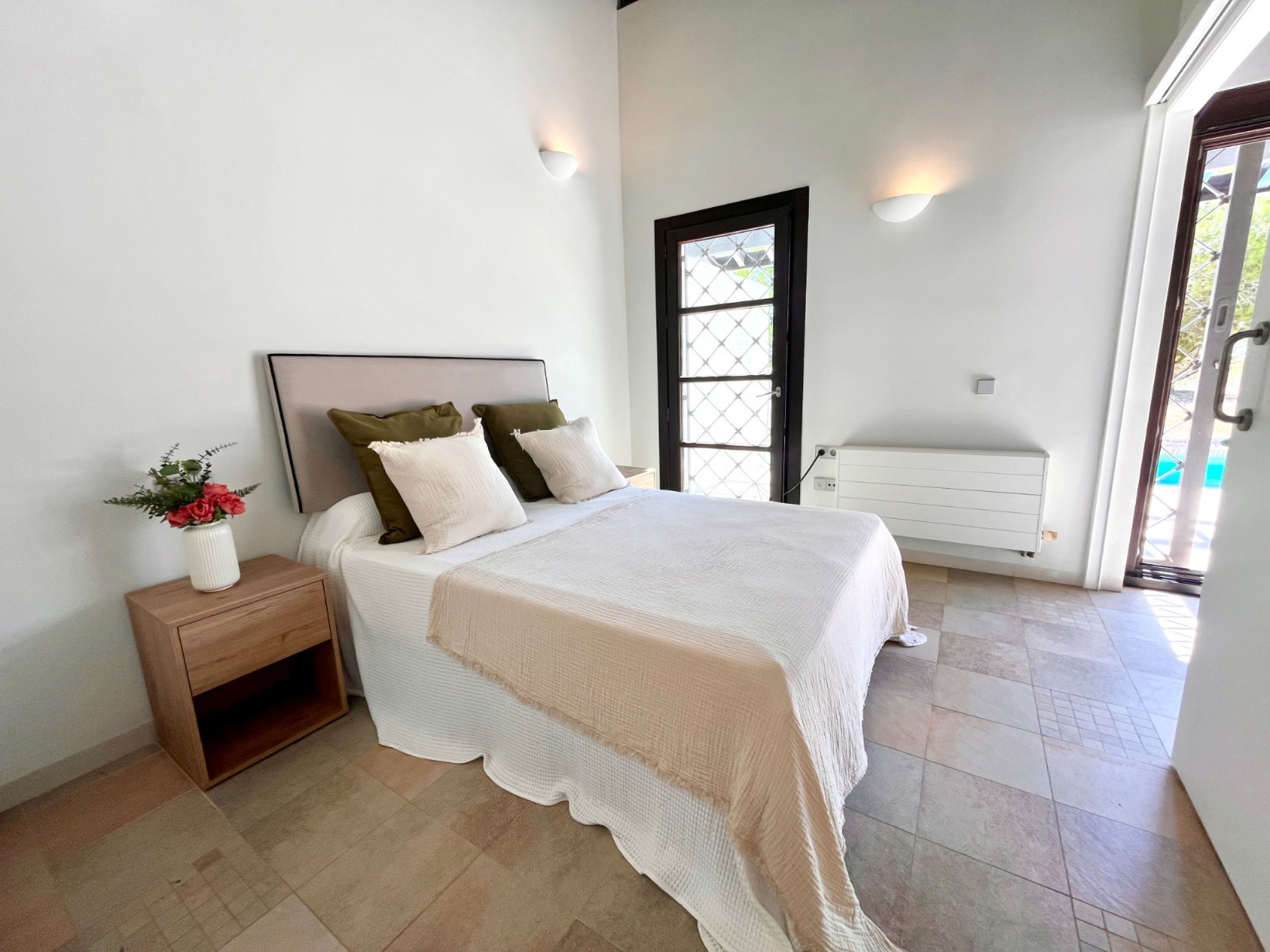 Renovated Terraced Villas with Own Pool in Peraleja Golf Resort