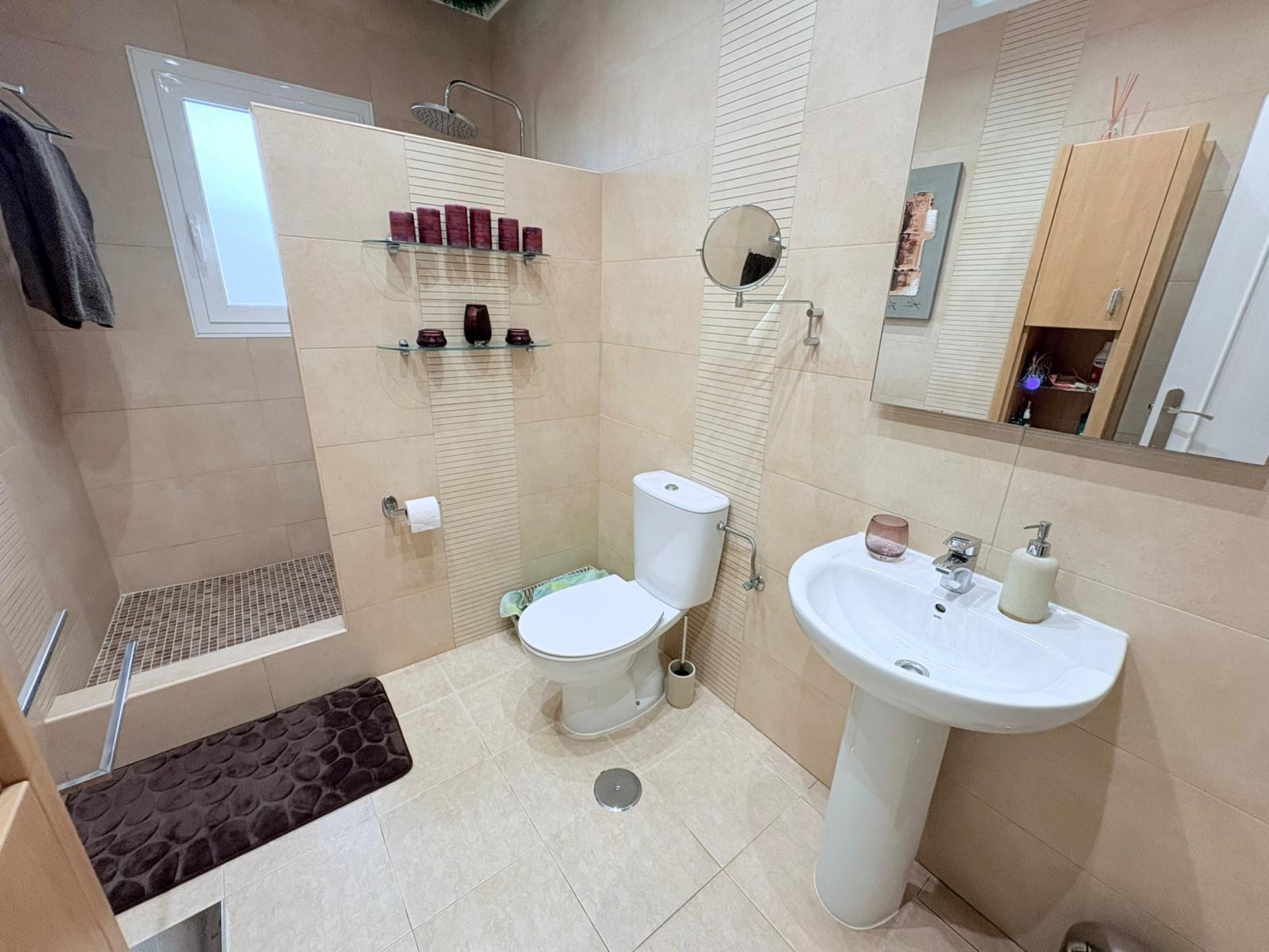 Vrijstaande villa te koop in Gea Y Truyols, Murcia