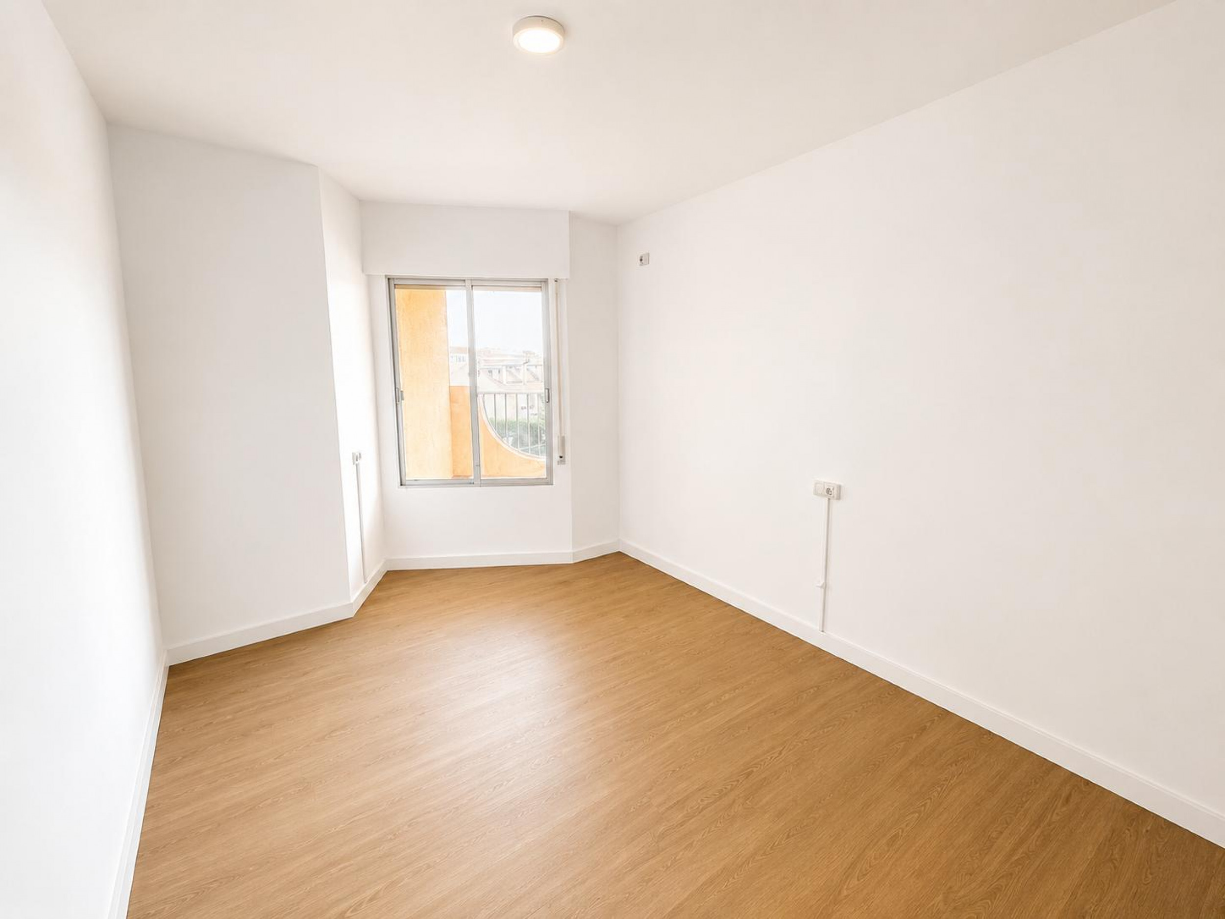 RESALE Apartment with Communal Pool in La Zenia