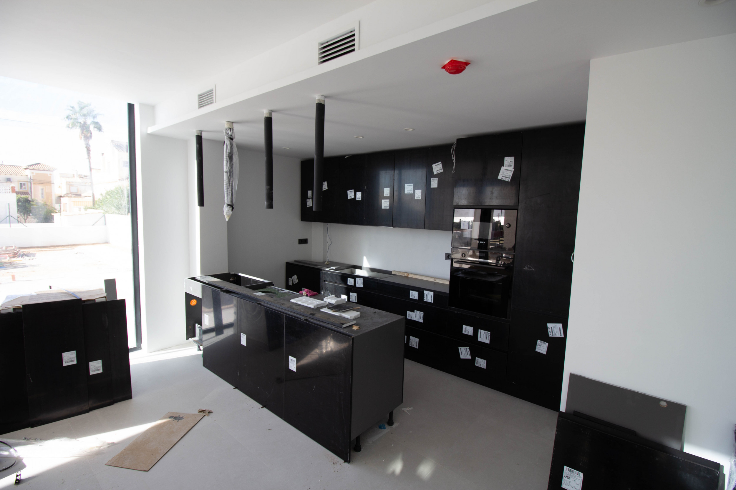 Ready Now.  Sea Views Luxury Villa with Pool, Padel Court &amp; Basement in Torrevieja