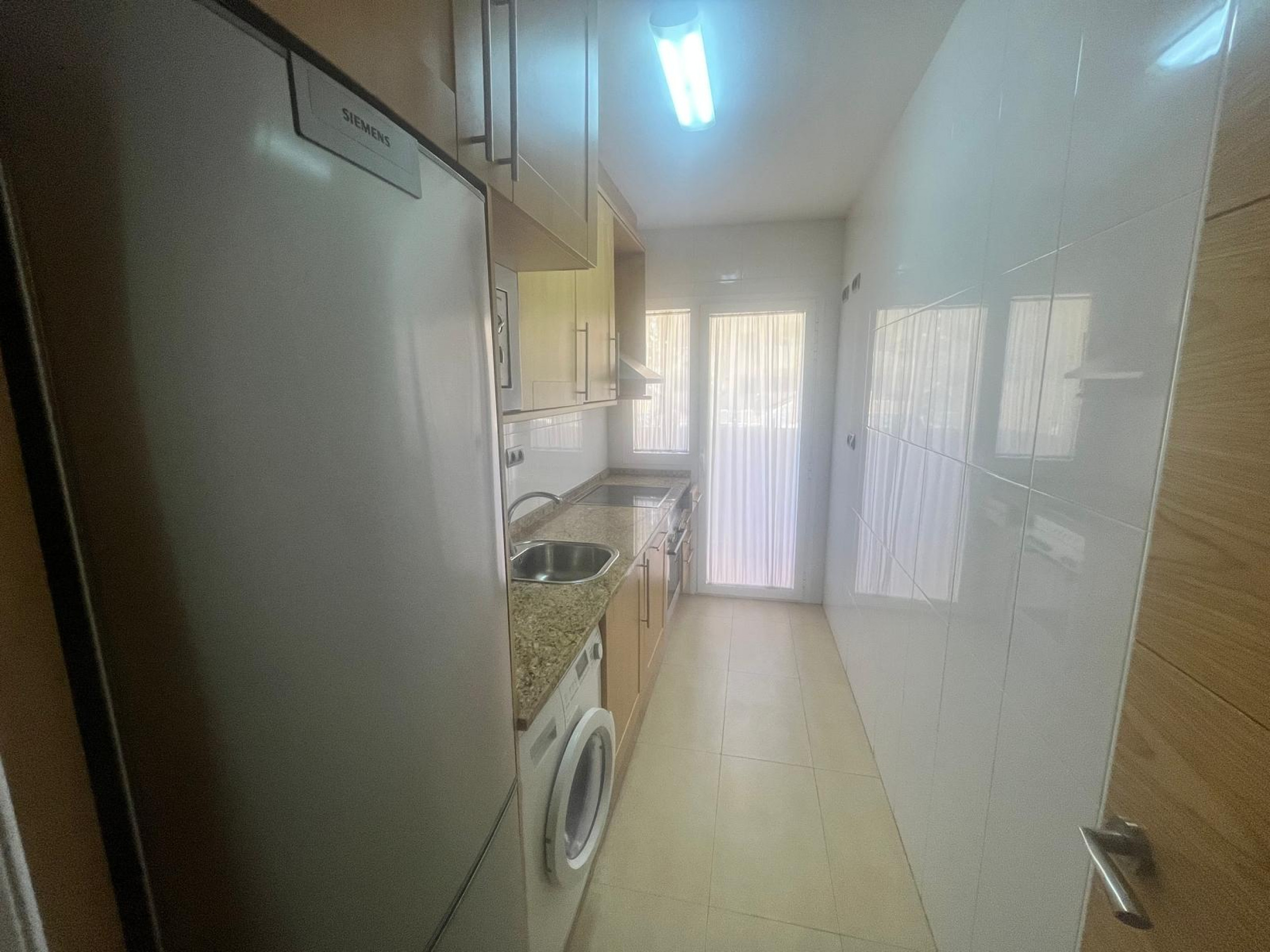 Great Value Tourist Licence Apartments with Communal Pool, Gardens &amp; Childrens Play area in Los Alcázares