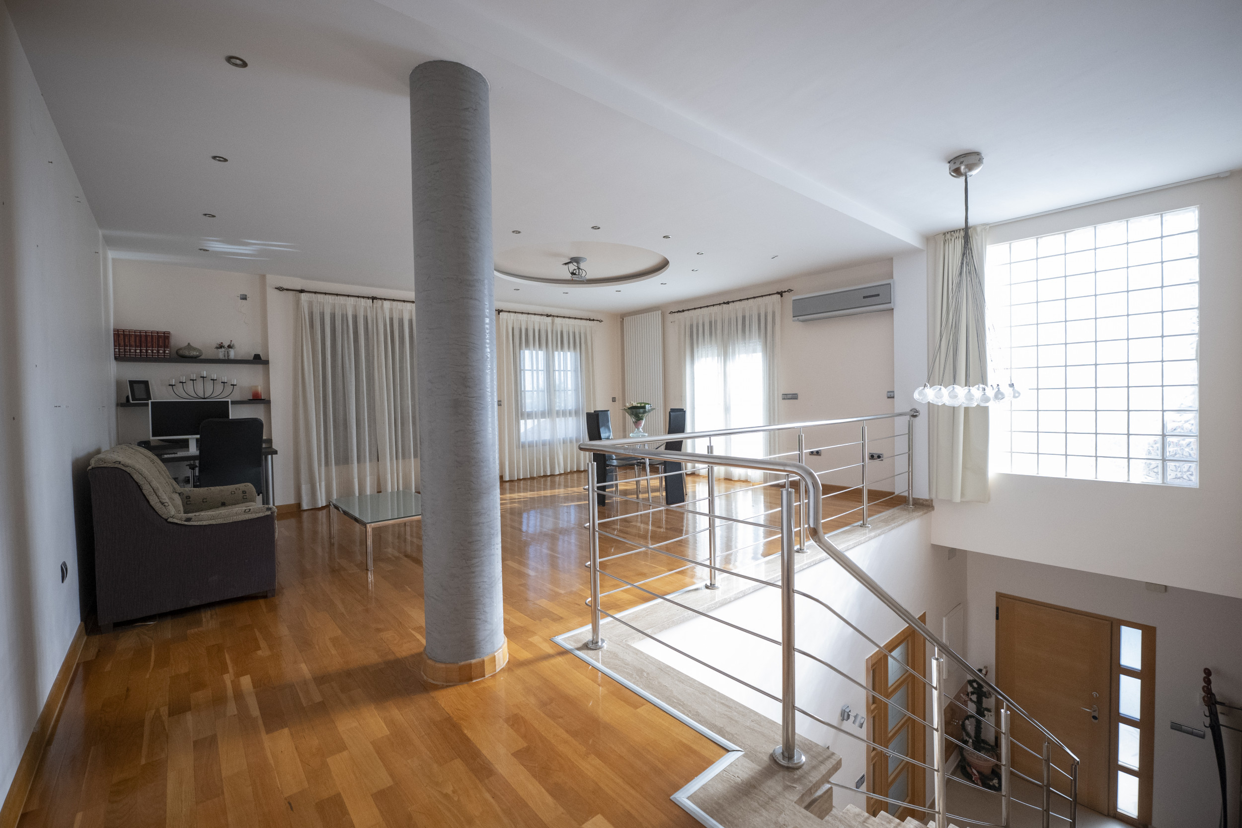 Detached Villa in Avileses