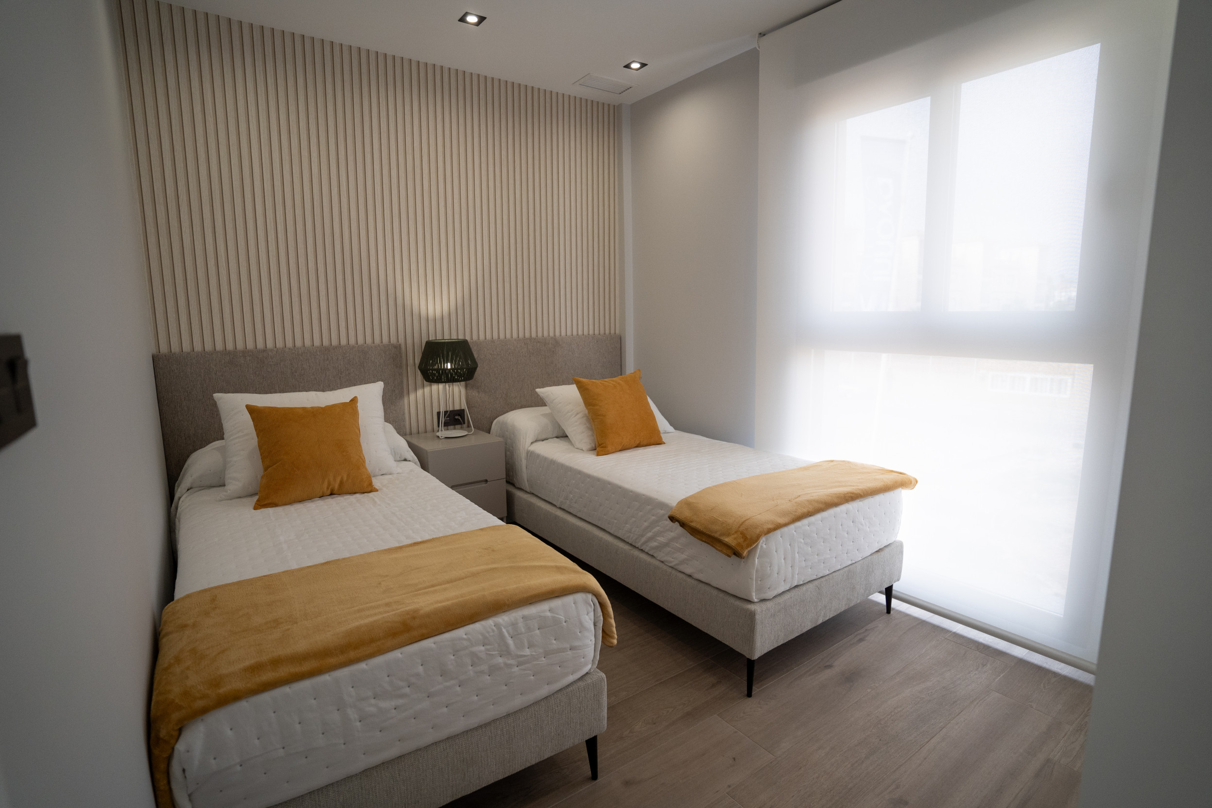 Key Ready, South Facing, Furnished Penthouse with Solarium &amp; Communal Pool in Punta Prima