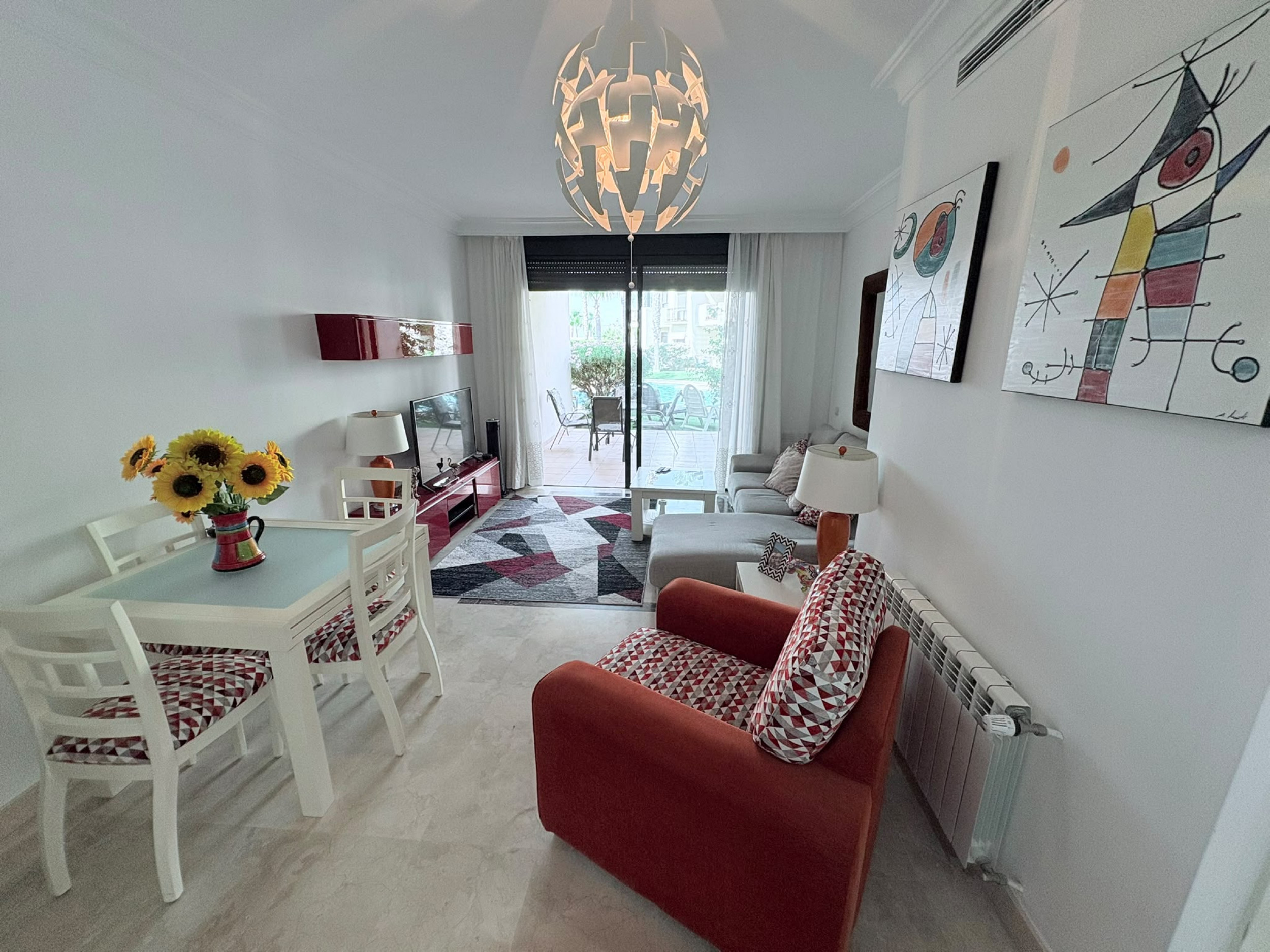 Apartment in Roda - Image 3