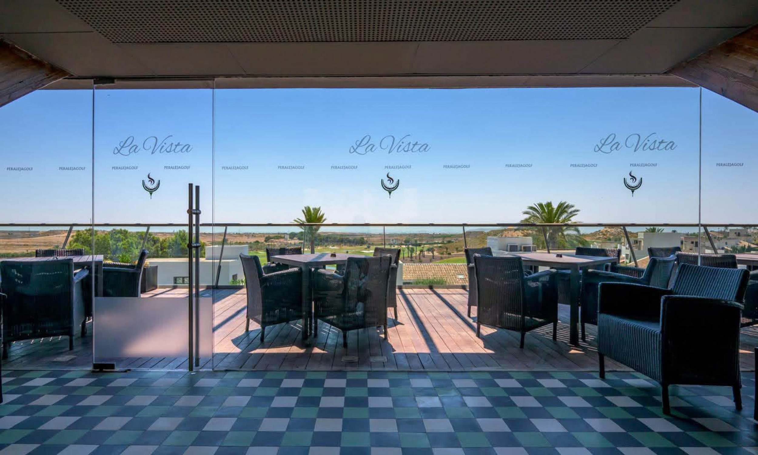 Renovated Terraced Villas with Own Pool in Peraleja Golf Resort