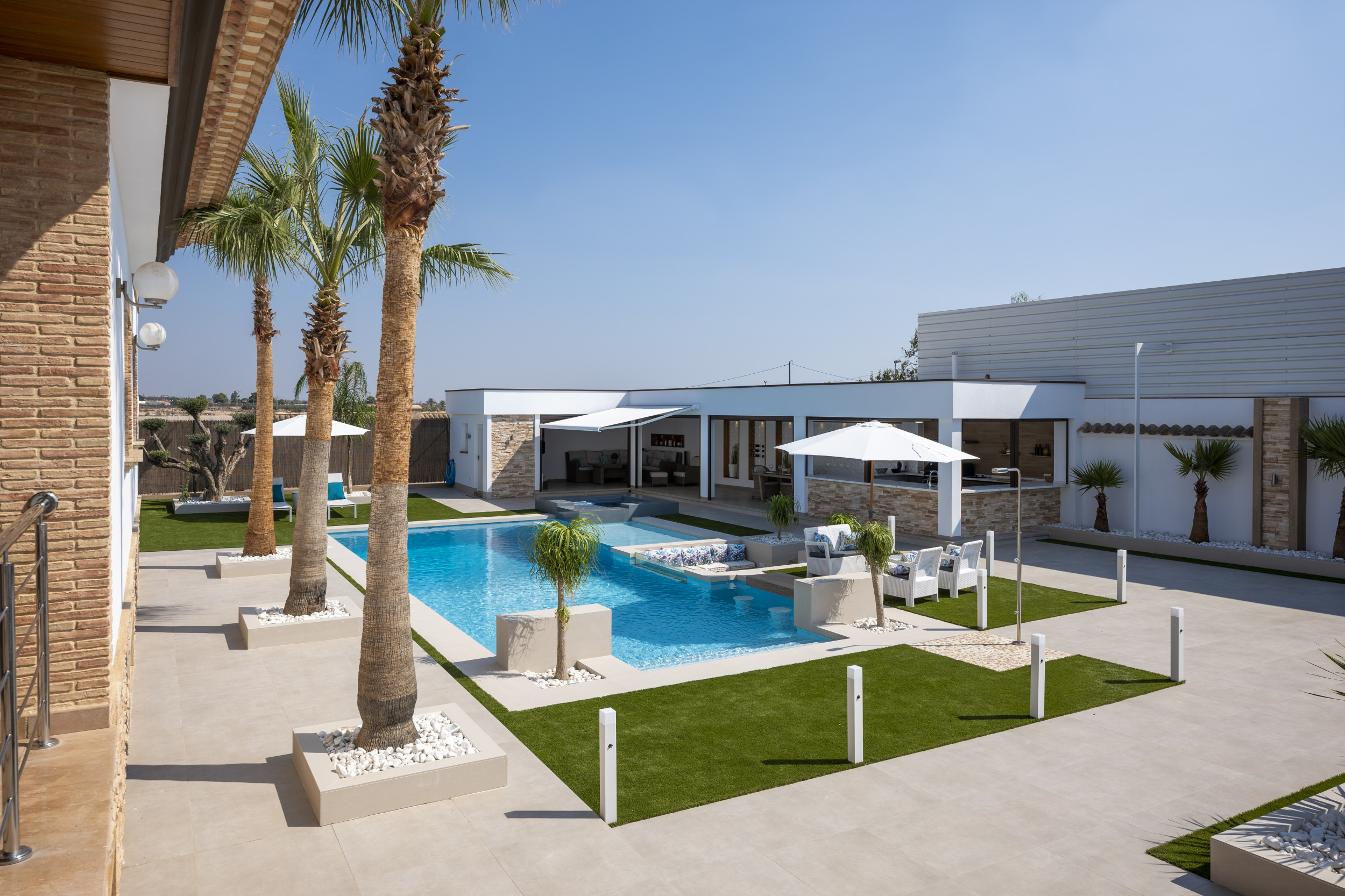 Detached Villa in Avileses