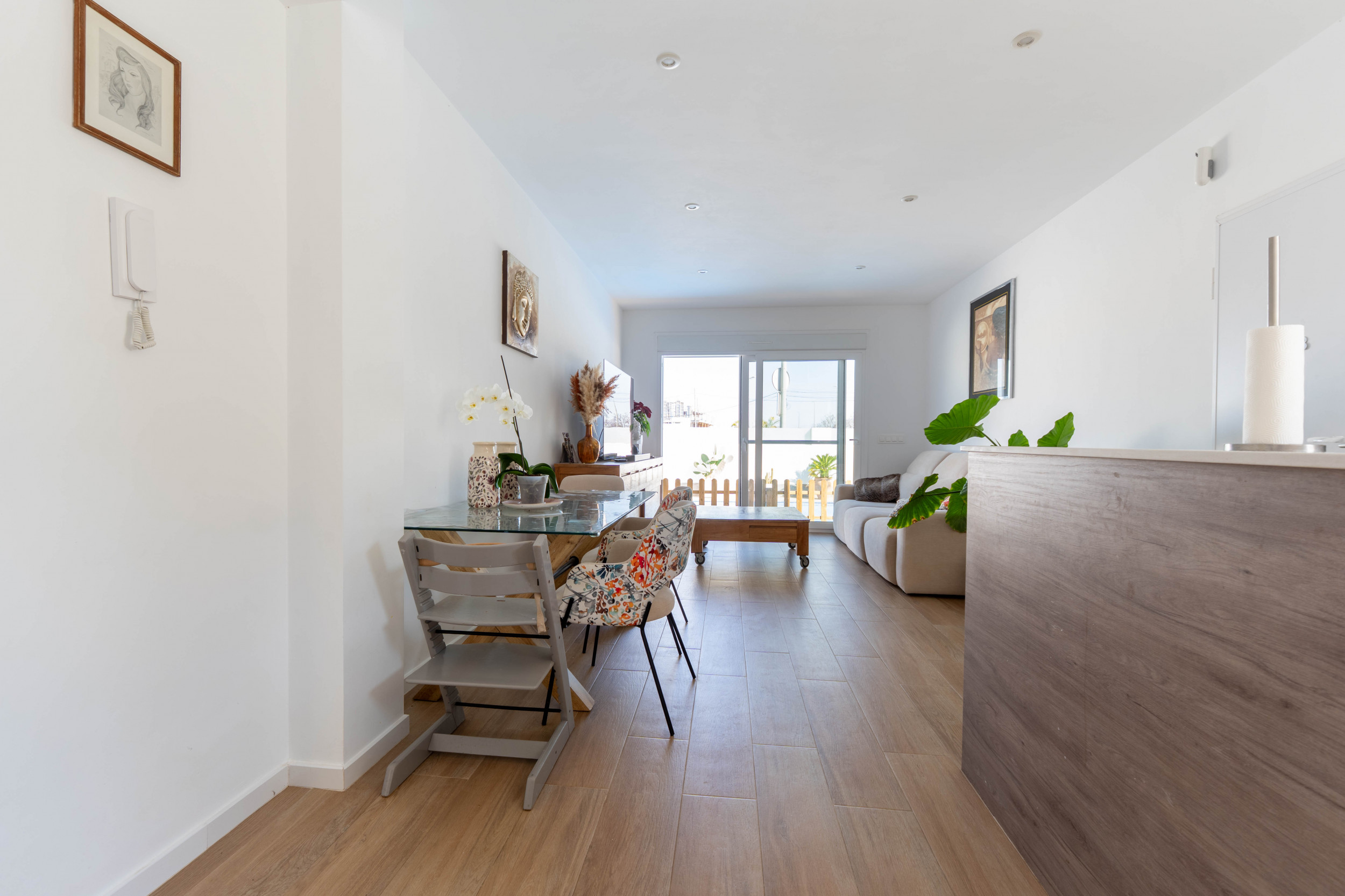 Lovely Detached Villa with Pool &amp; Rooftop Solarium in Avileses