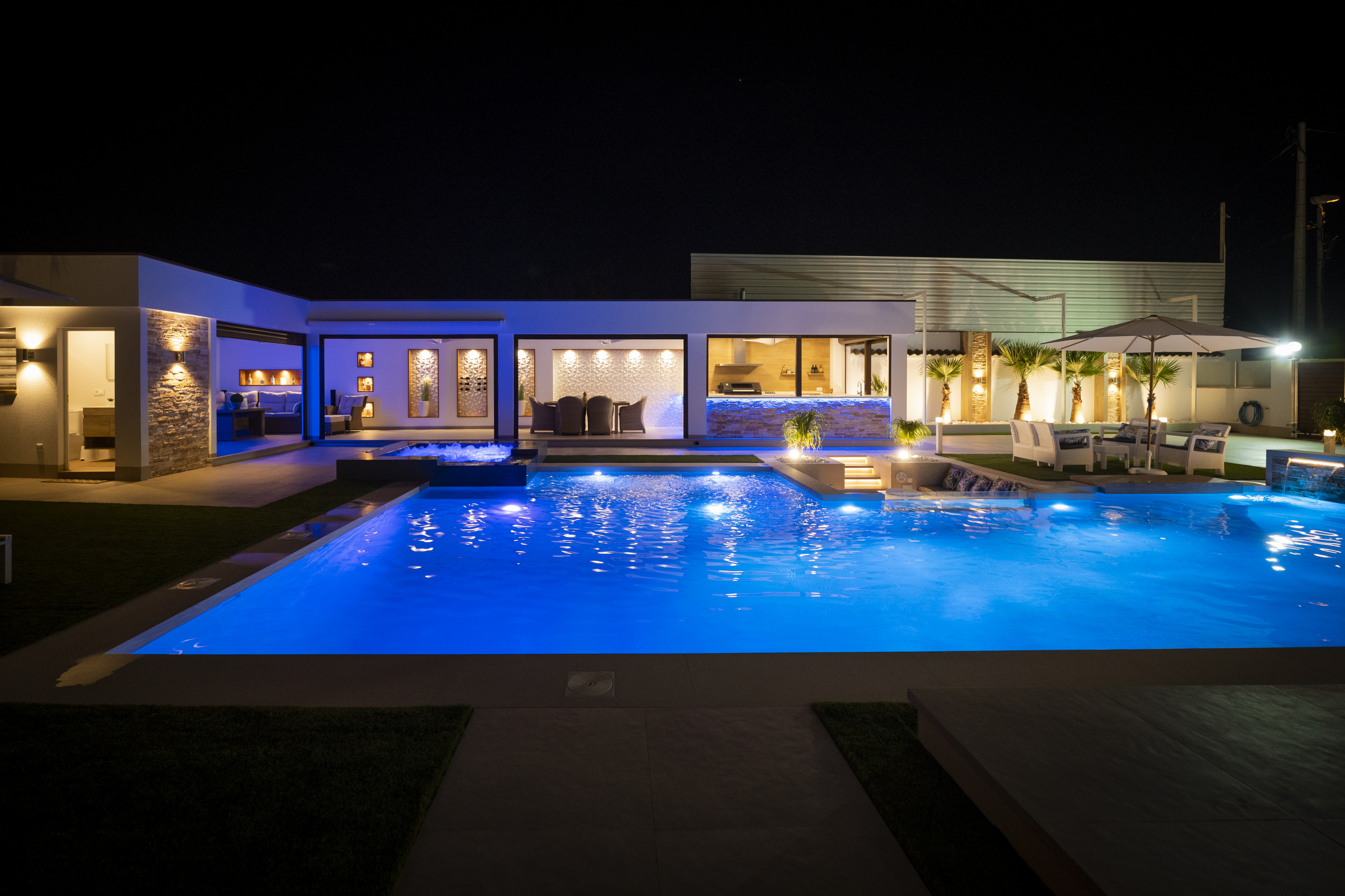 Detached Villa in Avileses