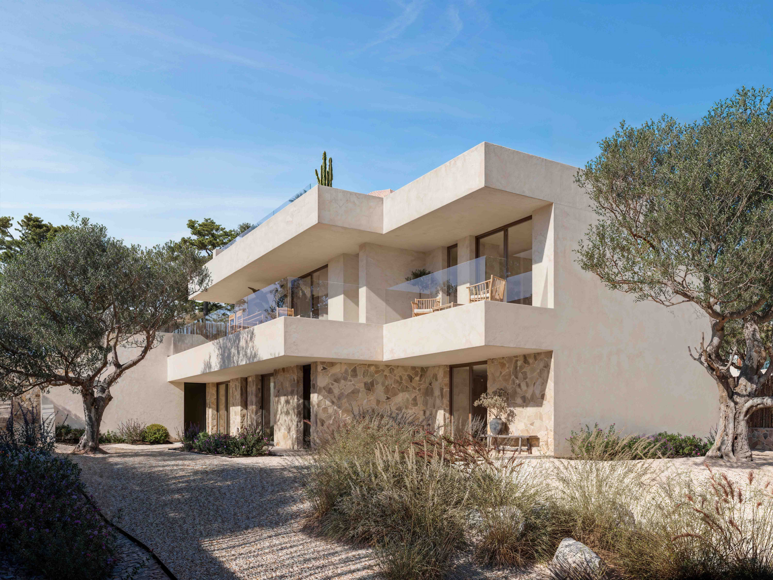 Exceptional New Build Detached Villas on expansive plots in Las Colinas Golf &amp; Country Club.  Ready May 2027