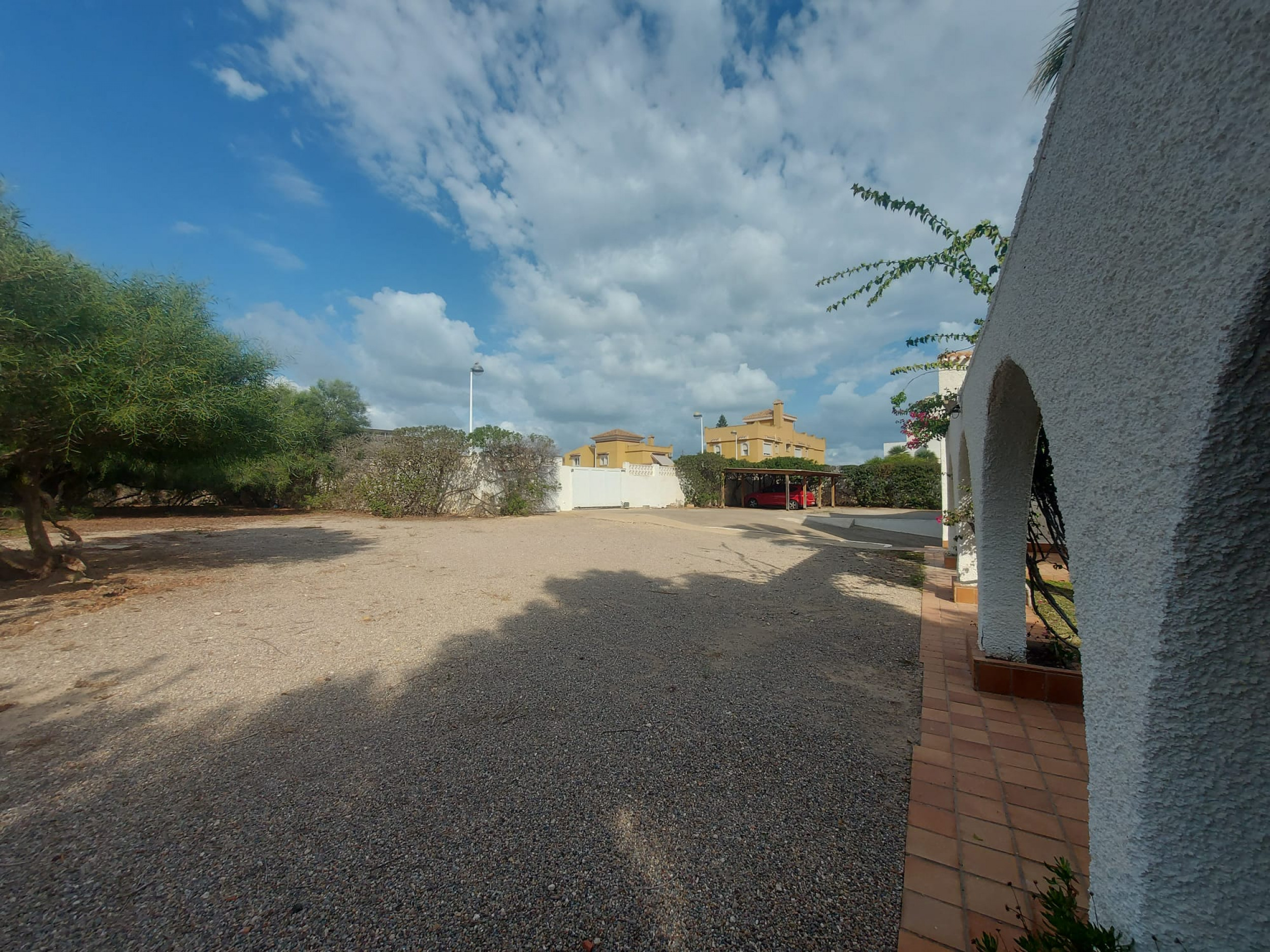 300 metres to Sea.  Detached Villa on plot of 2,741m2 in La Manga del Mar Menor