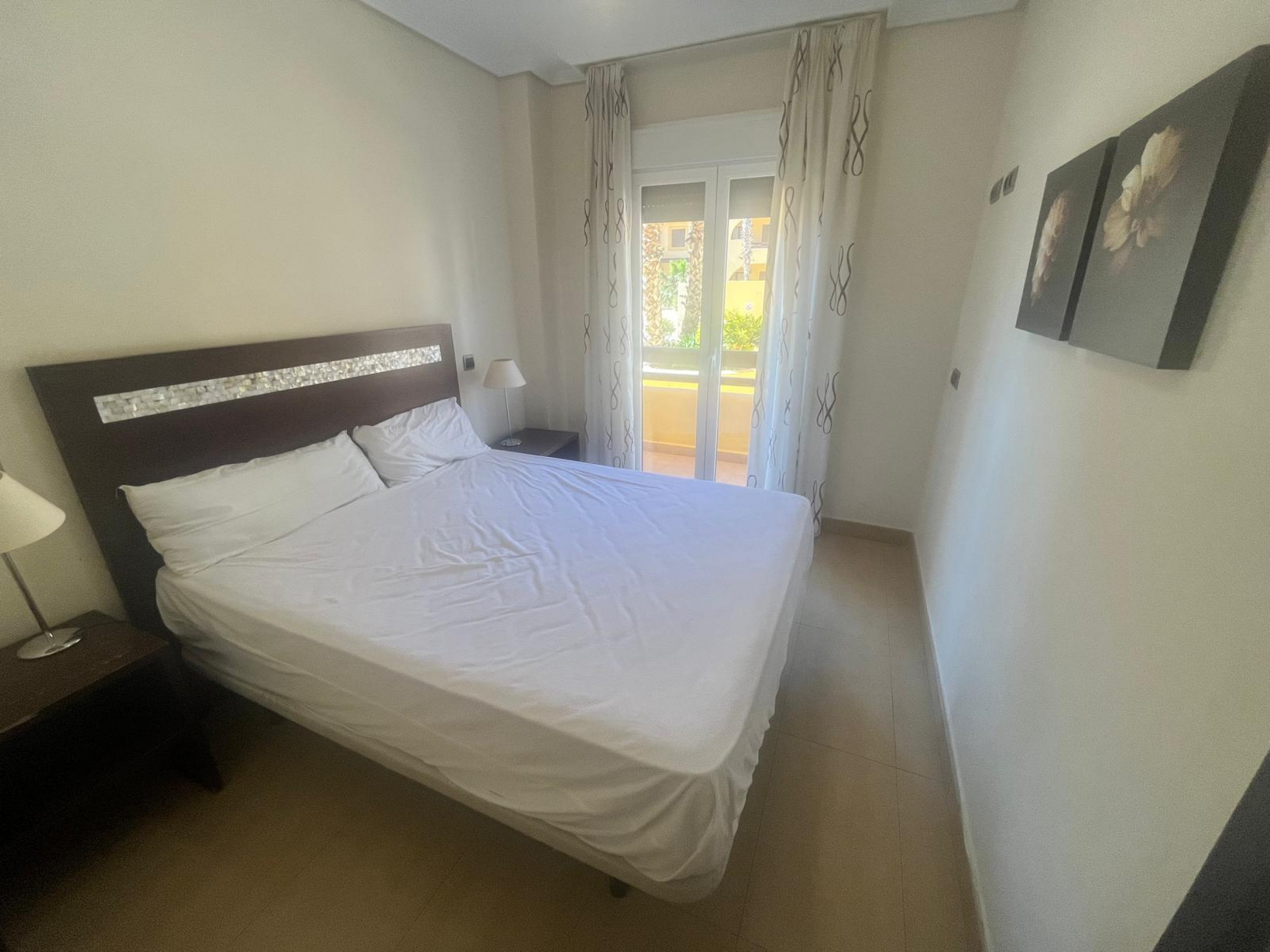 Great Value Tourist Licence Apartments with Communal Pool, Gardens &amp; Childrens Play area in Los Alcázares