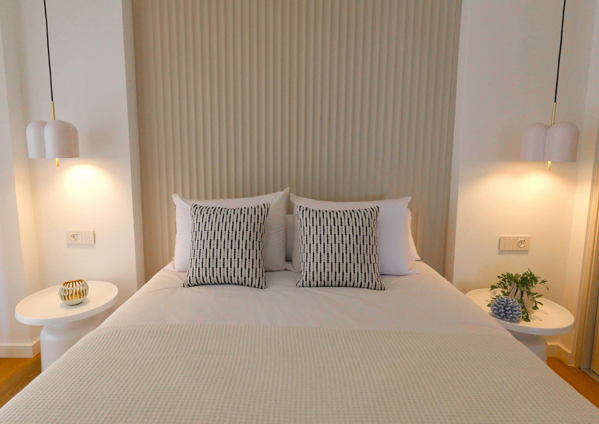 Beautiful Frontline Sea View Apartments with Communal Pool, Gym and Sauna in La Manga del Mar Menor.  Ready Sept 2026