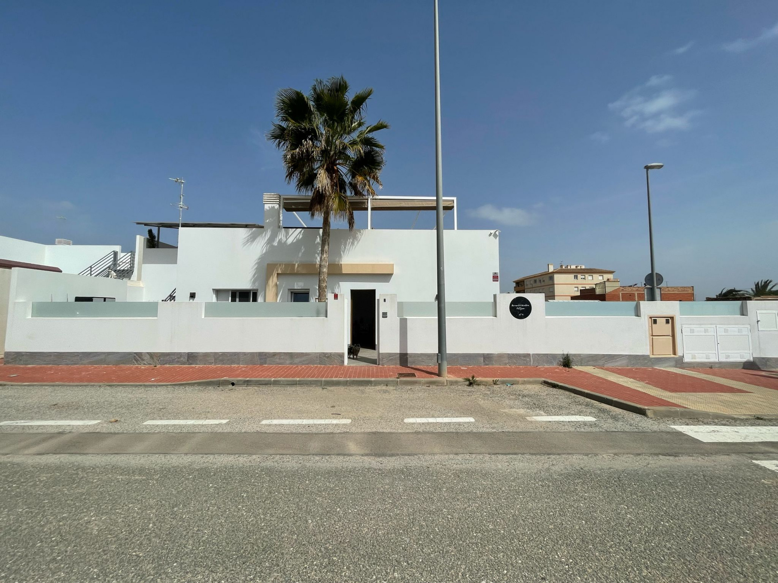 Lovely Detached Villa with Pool &amp; Rooftop Solarium in Avileses