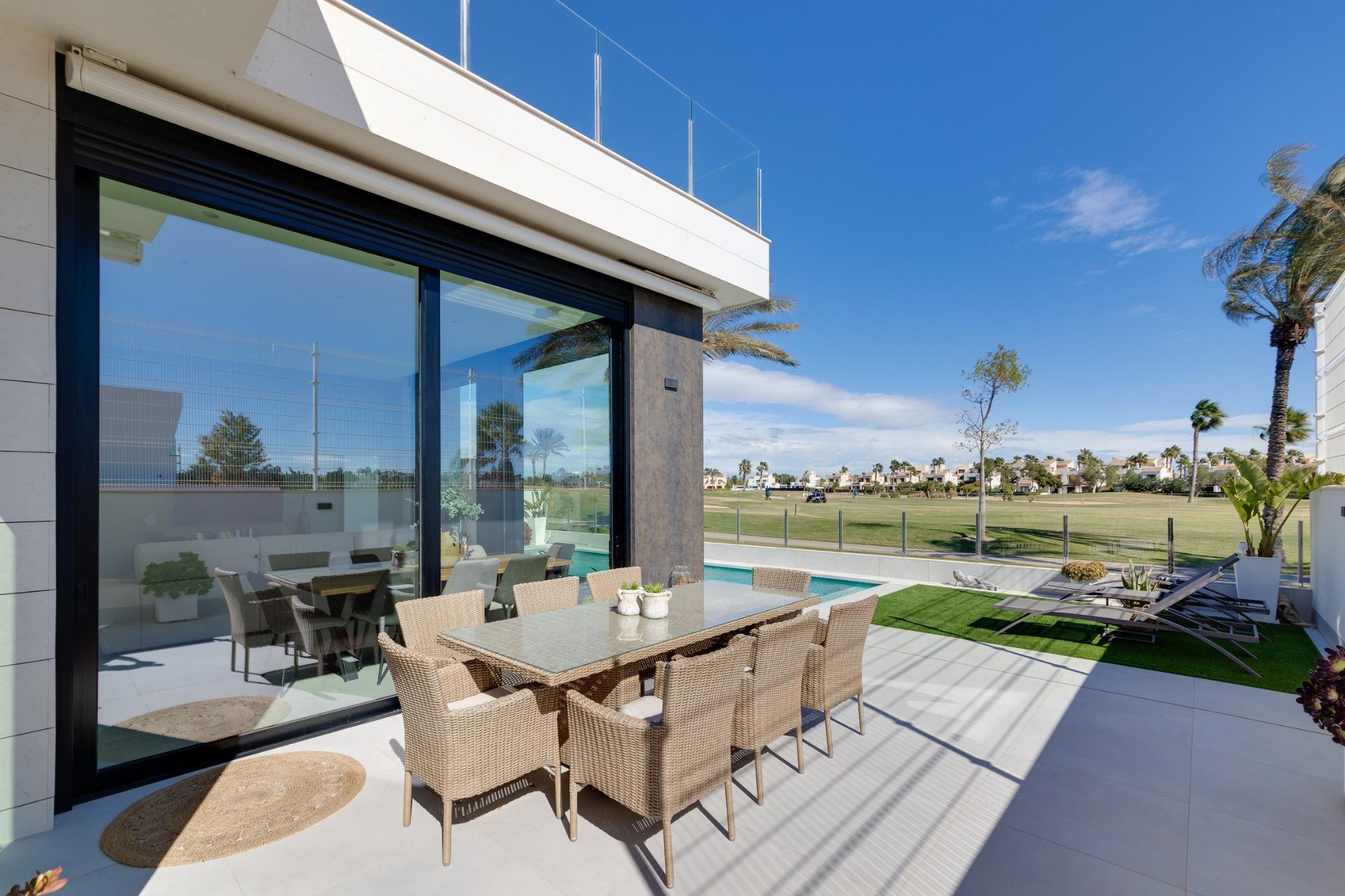 New build villas in pilar de la horadada on the golf course