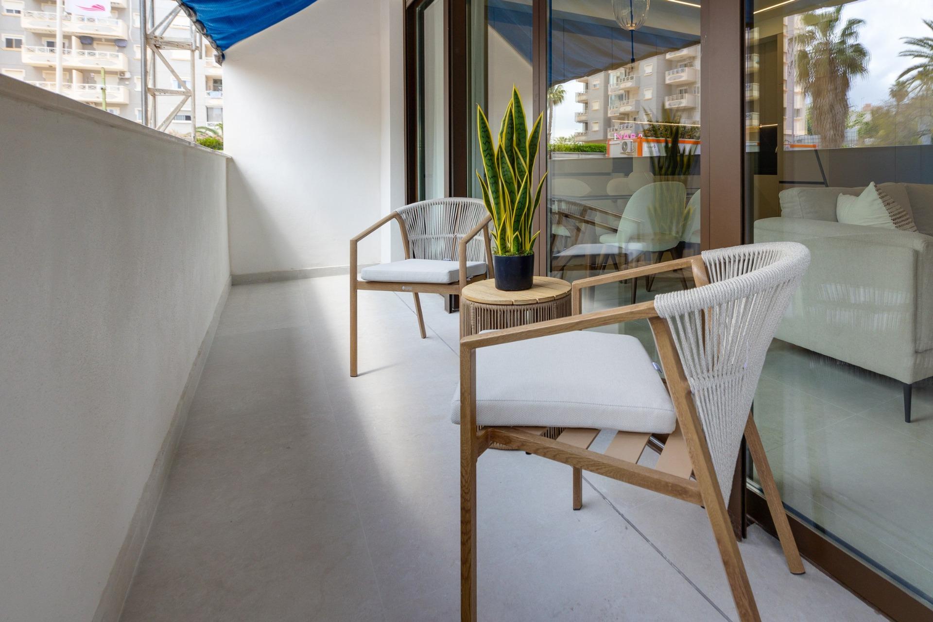 Modern new build apartments near the beach and marina in guardamar del segura