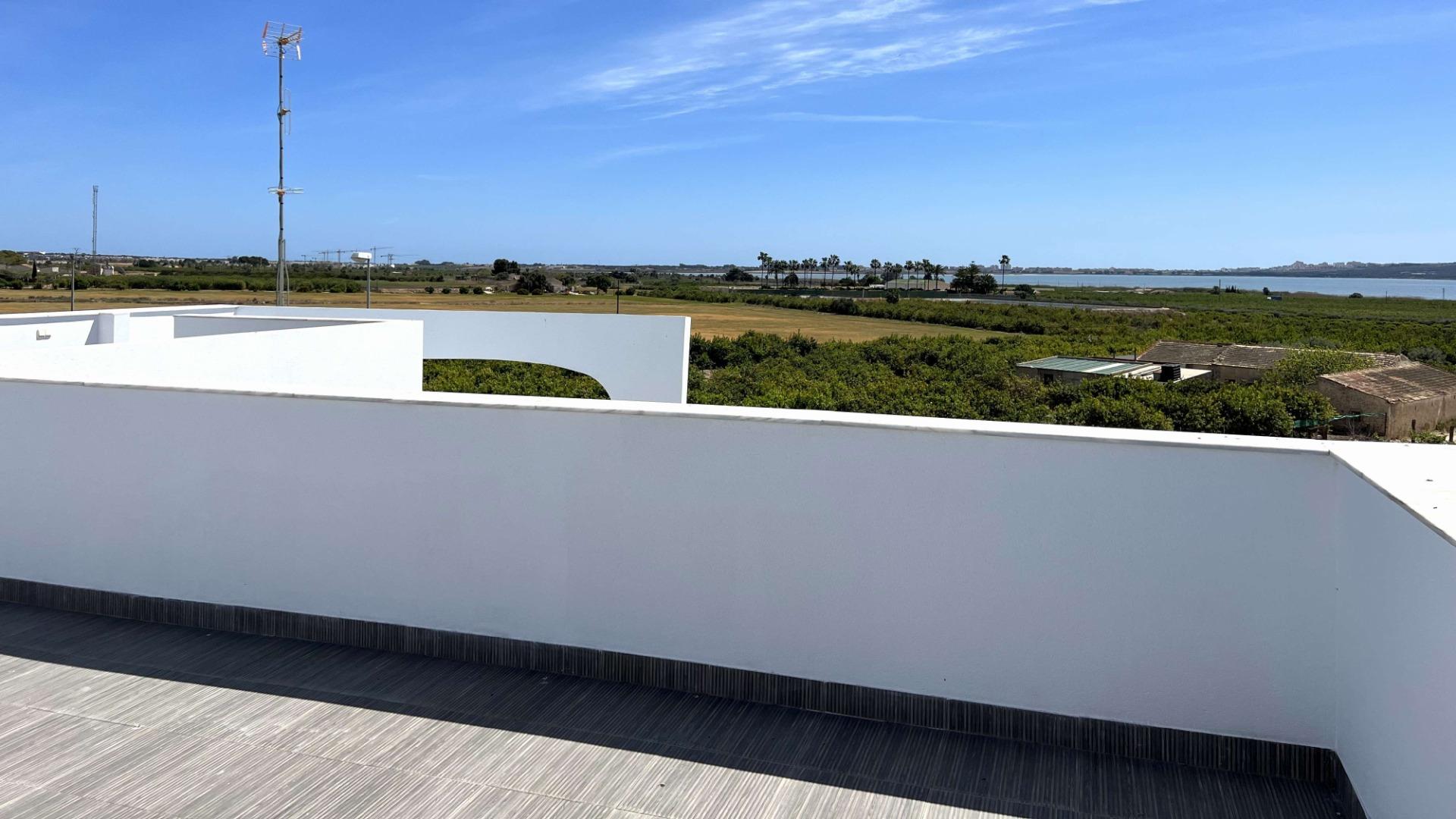 Exclusive new build villas in ciudad quesada - design, comfort and privileged location
