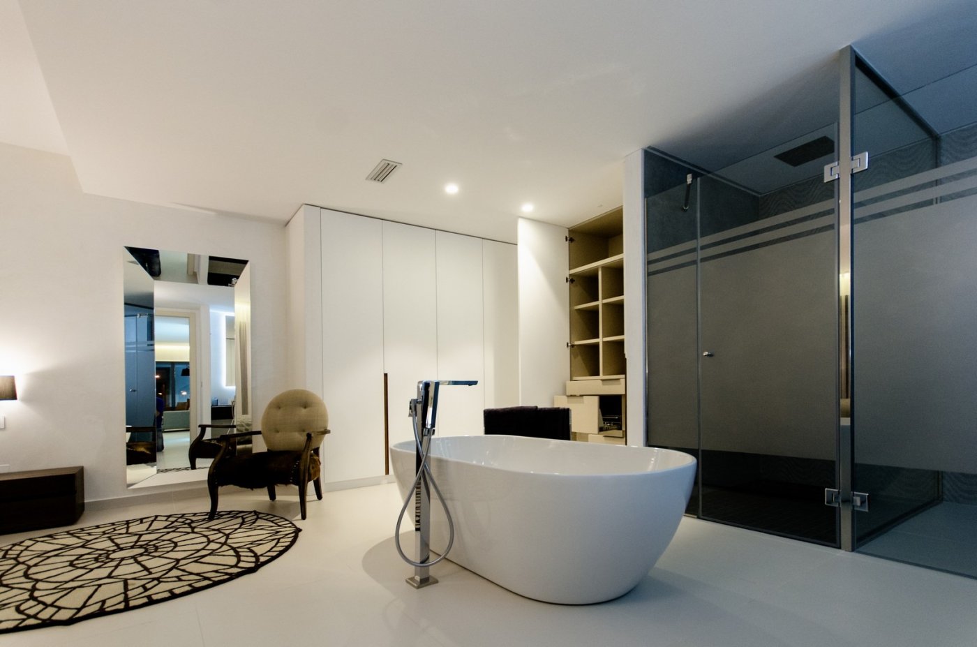 New construction villas 250 m from the beach in campoamor