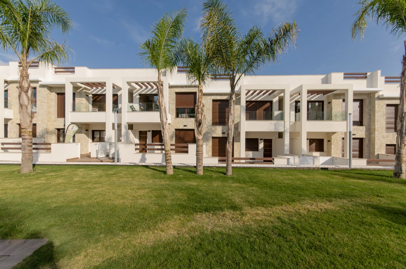 New build residential of bungalow apartments in los balcones, torrevieja
