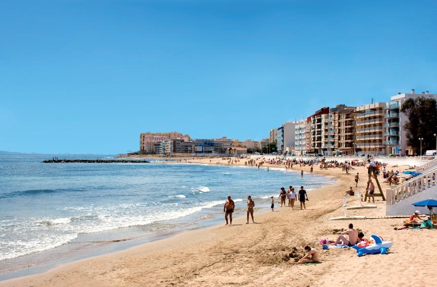 New build apartments in torrevieja, just 150m from playa del cura