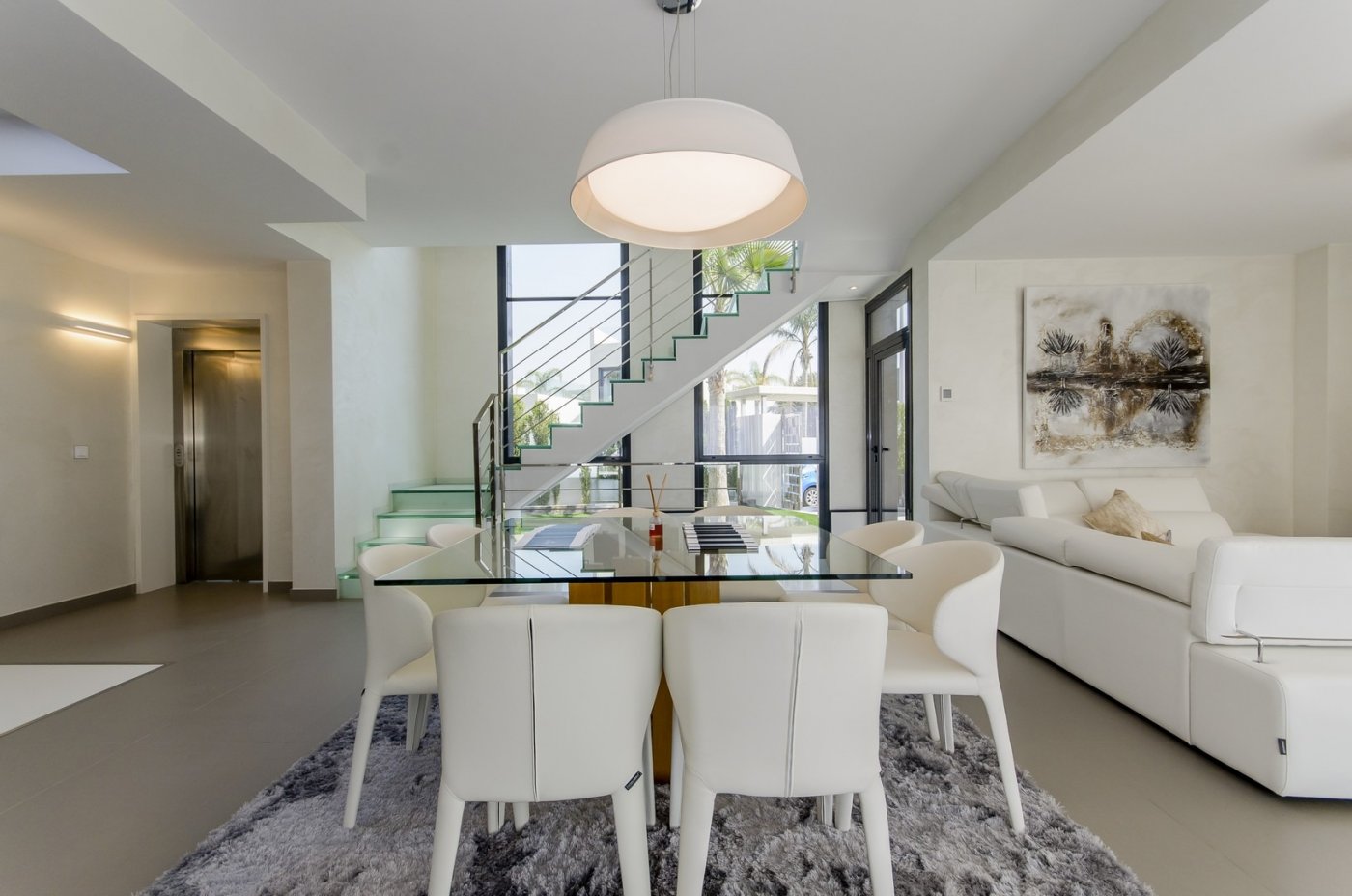 New construction villas 250 m from the beach in campoamor