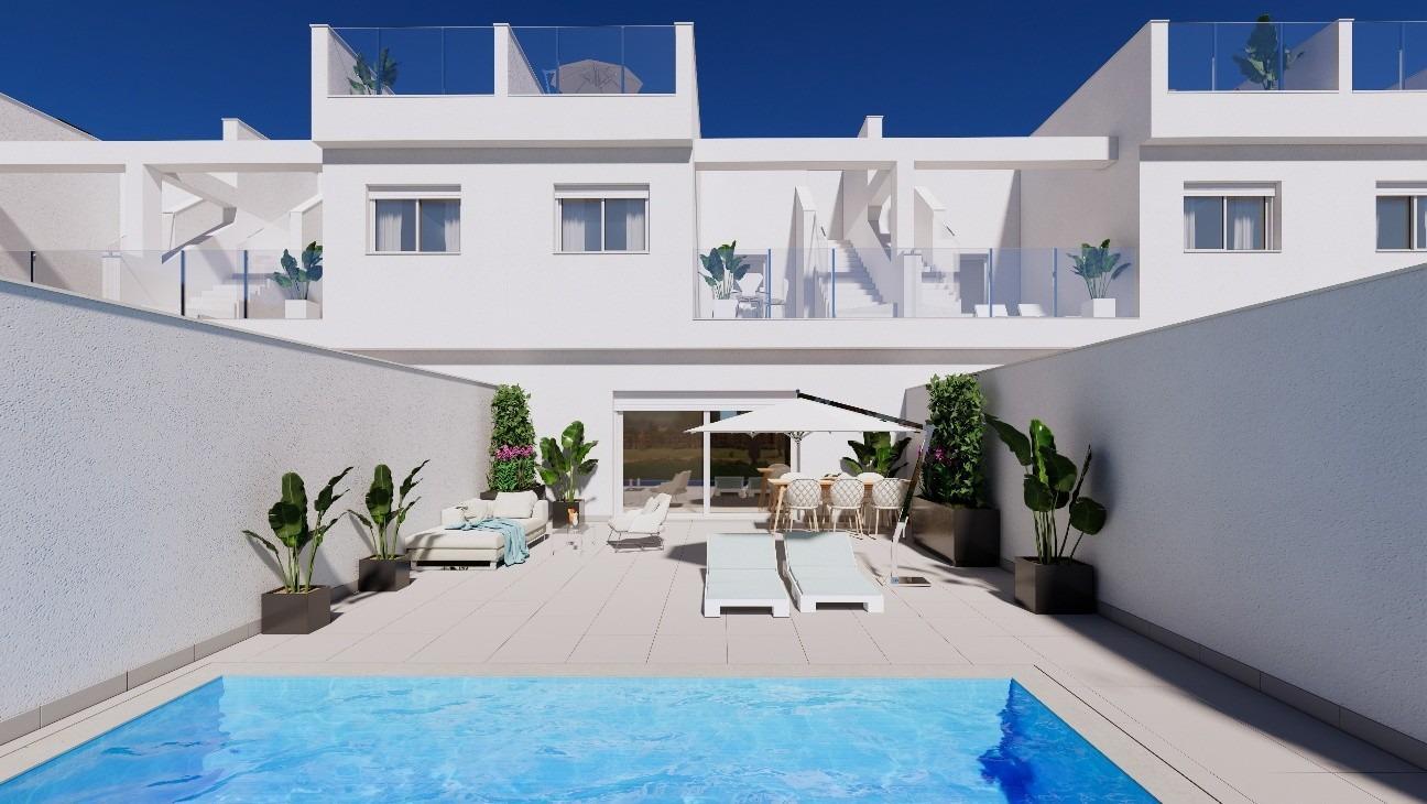 New-build townhouses on the frontline of la serena golf in los alcázares