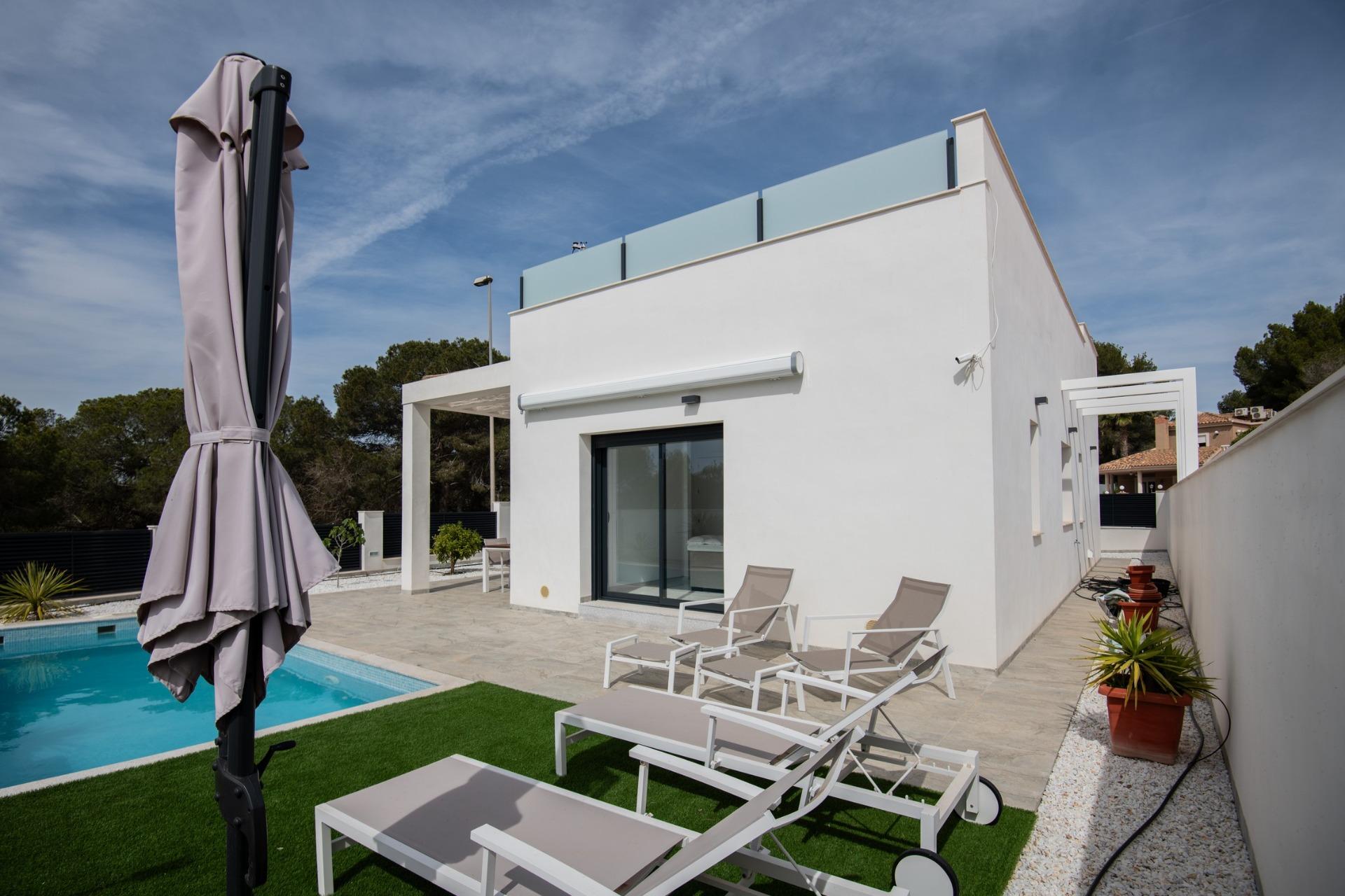 New build villas in pinar de campoverde