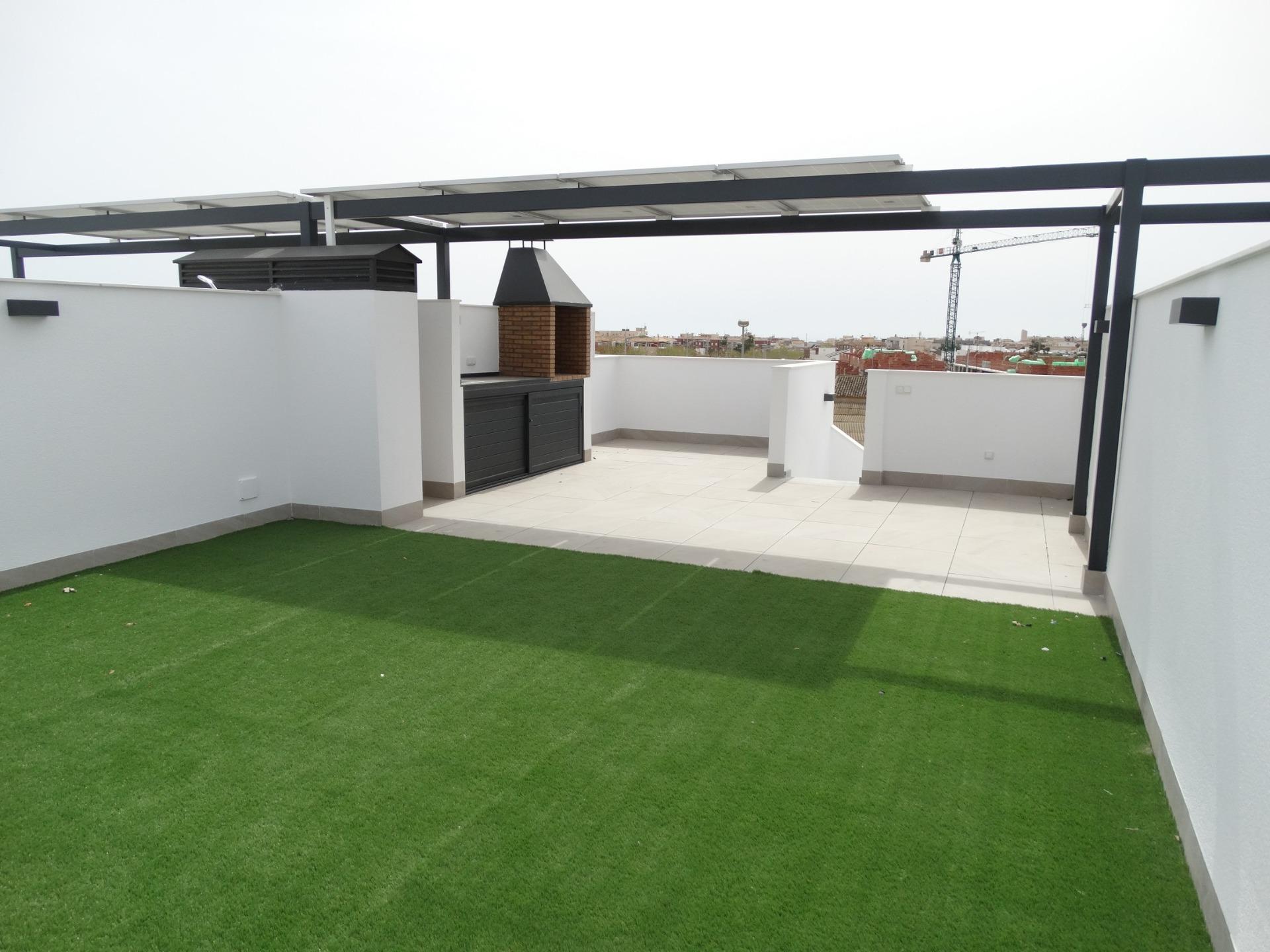 Newly built bungalows with solarium or garden in pilar de la horadada