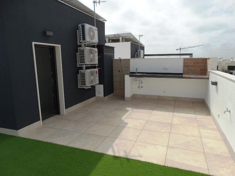 New build 4 semi-detached villas in pilar de la horadada