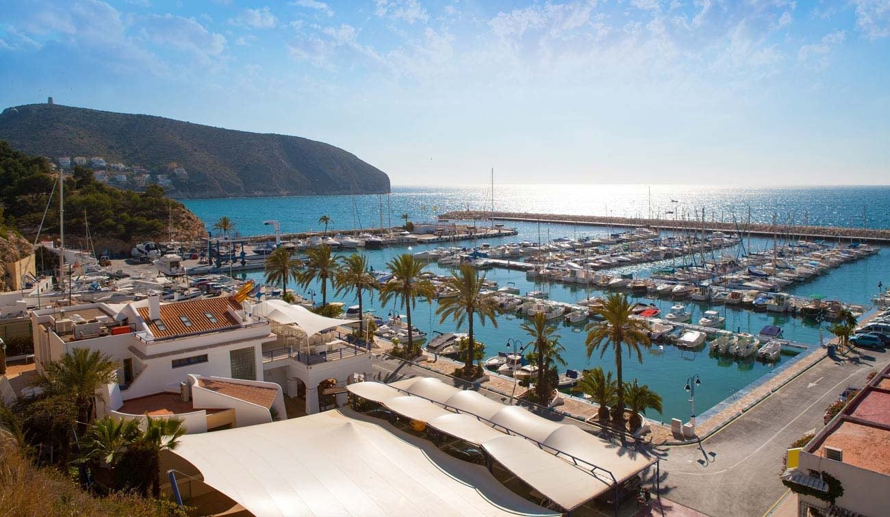 Luxury new build villa in moraira