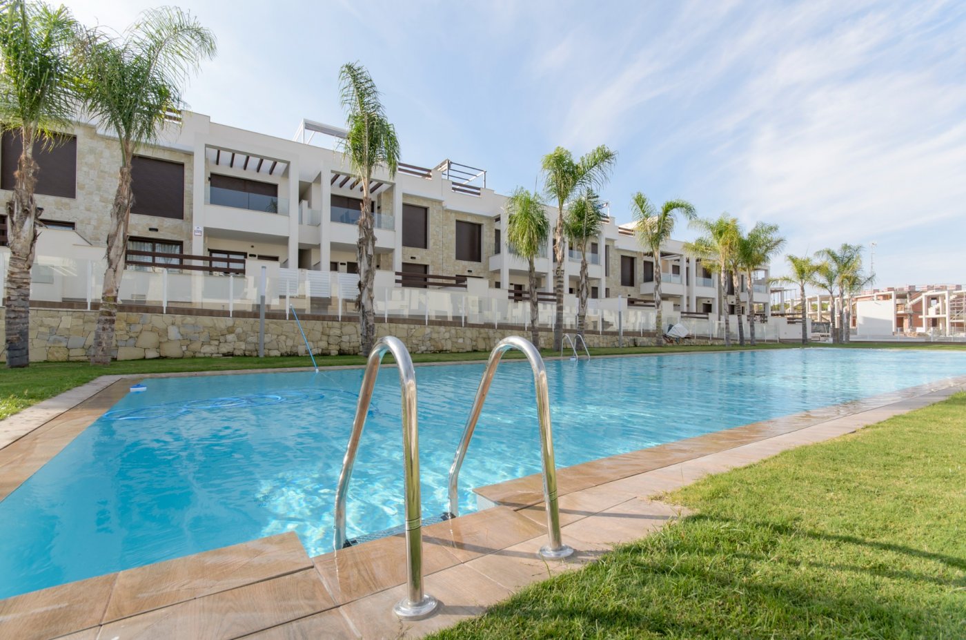 New build residential of bungalow apartments in los balcones, torrevieja