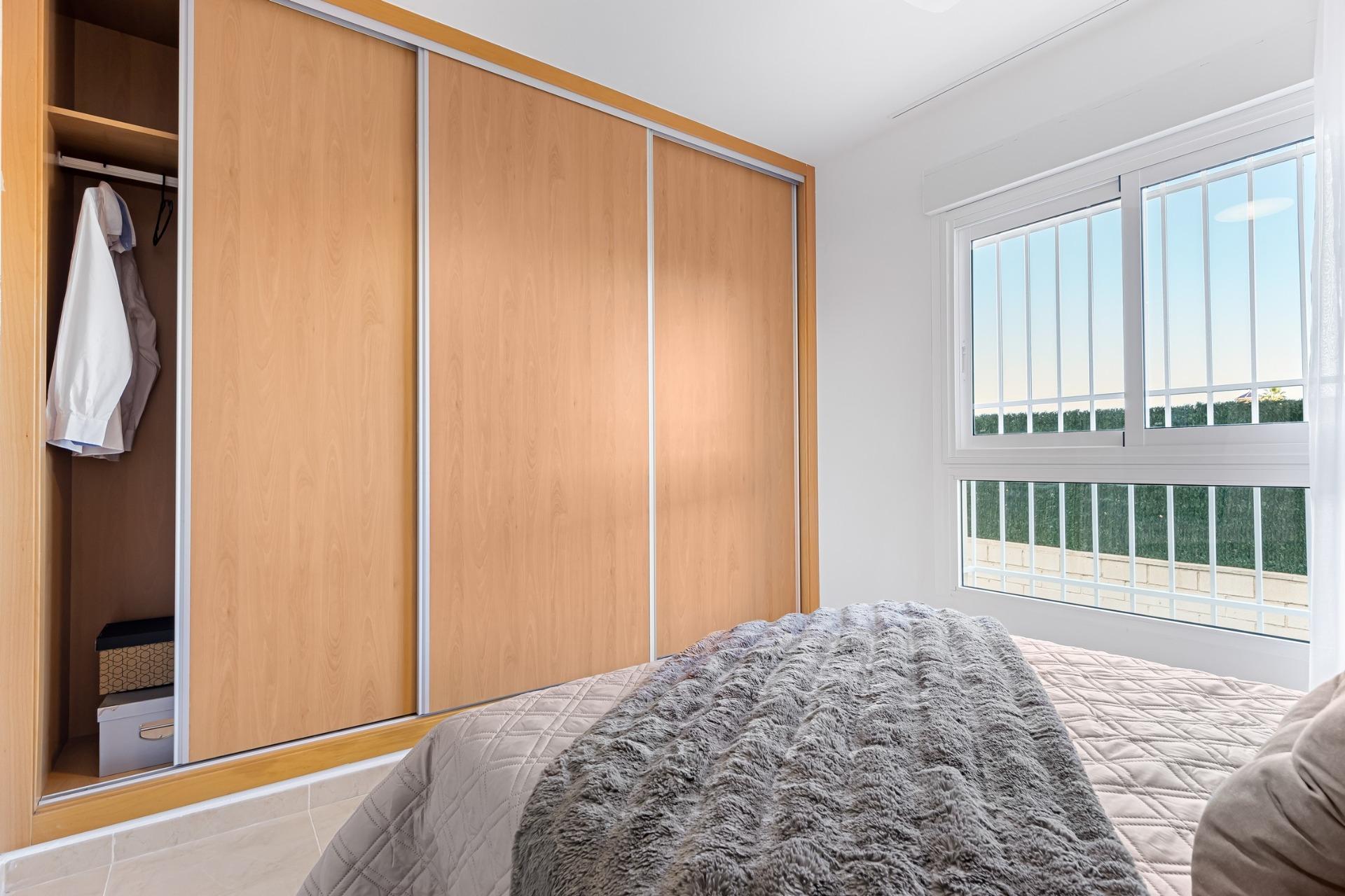 Regenerated residential complex in lomas de cabo roig – renovated apartments