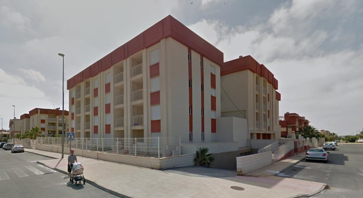 Regenerated residential complex in lomas de cabo roig – renovated apartments