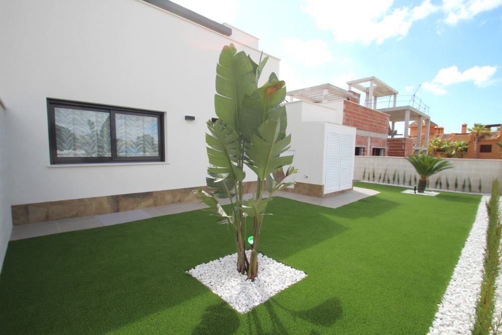 New build residential of villas in san miguel de salinas