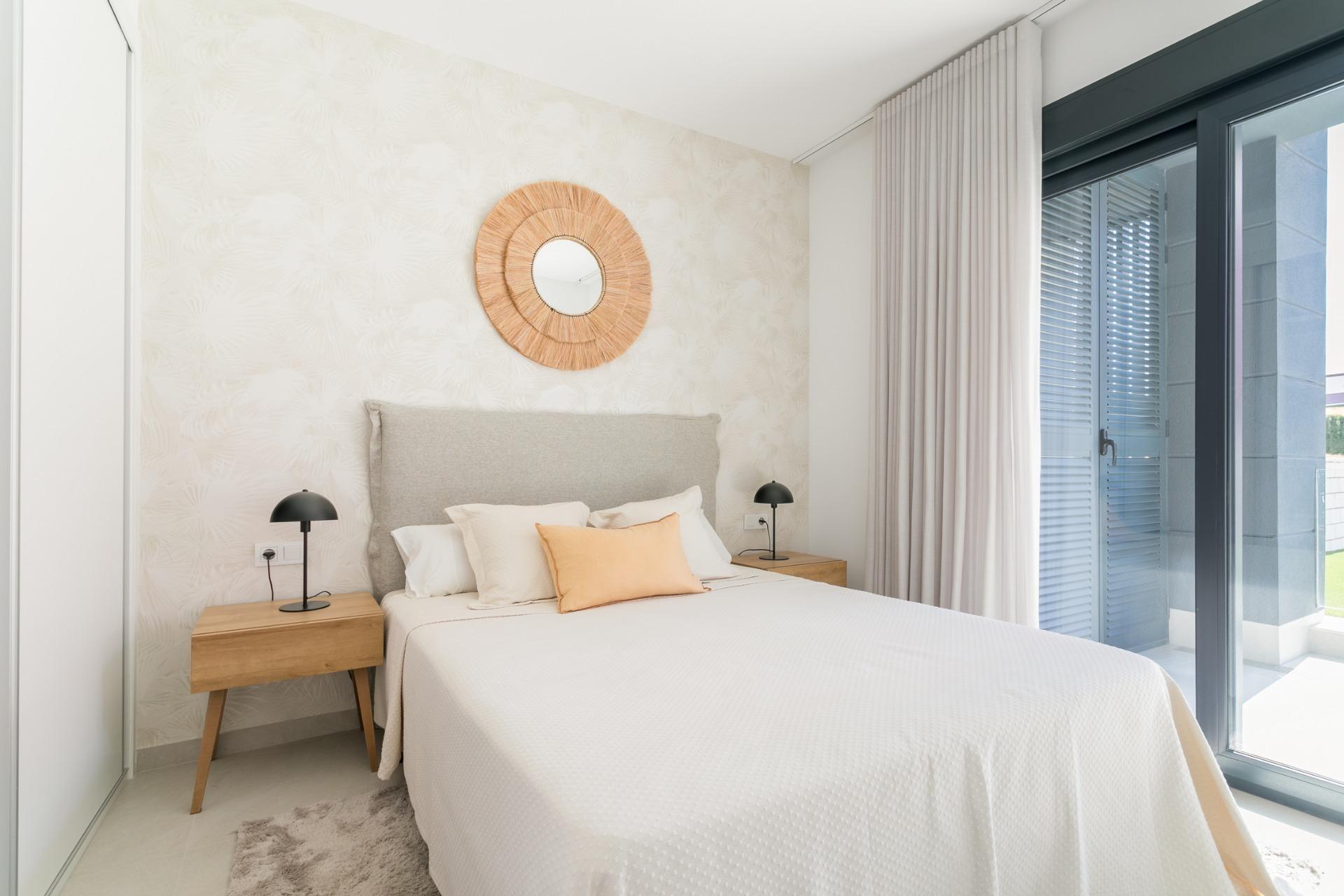 New build gated urbanization in torrevieja only 700m from the beach