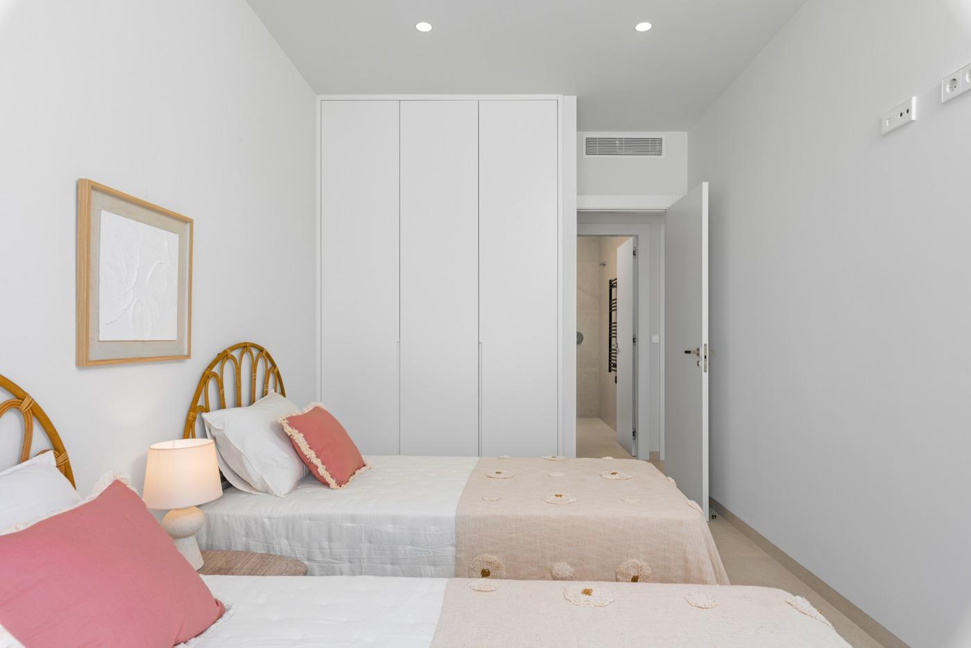 New build townhoses in los alcazares