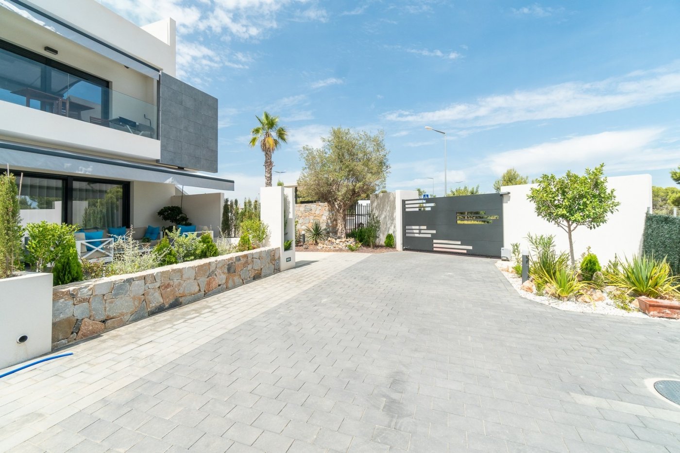 New residential complex at los balcones(torrevieja)