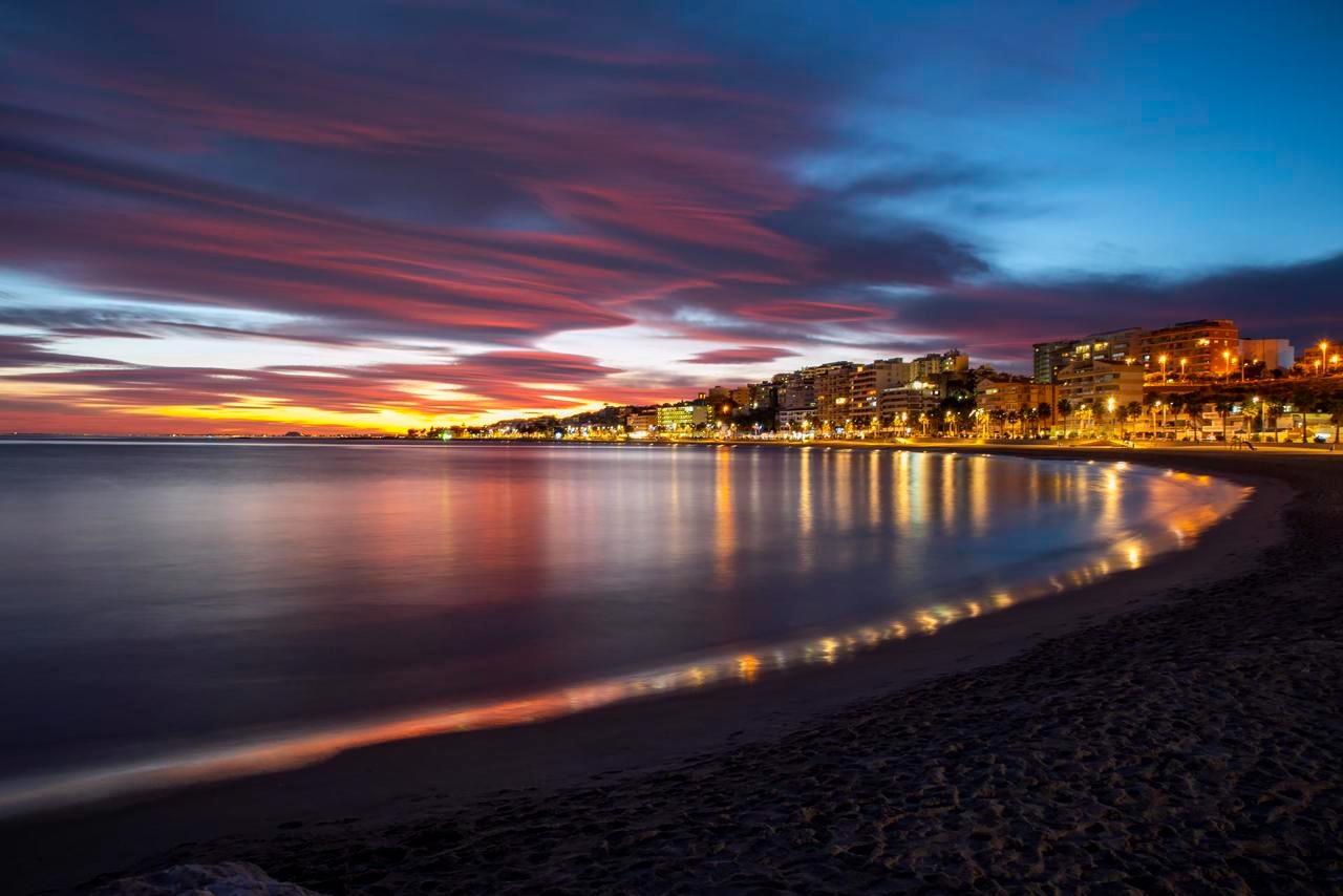 Exclusive seafront apartments and penthouses in villajoyosa with panoramic mediterranean views