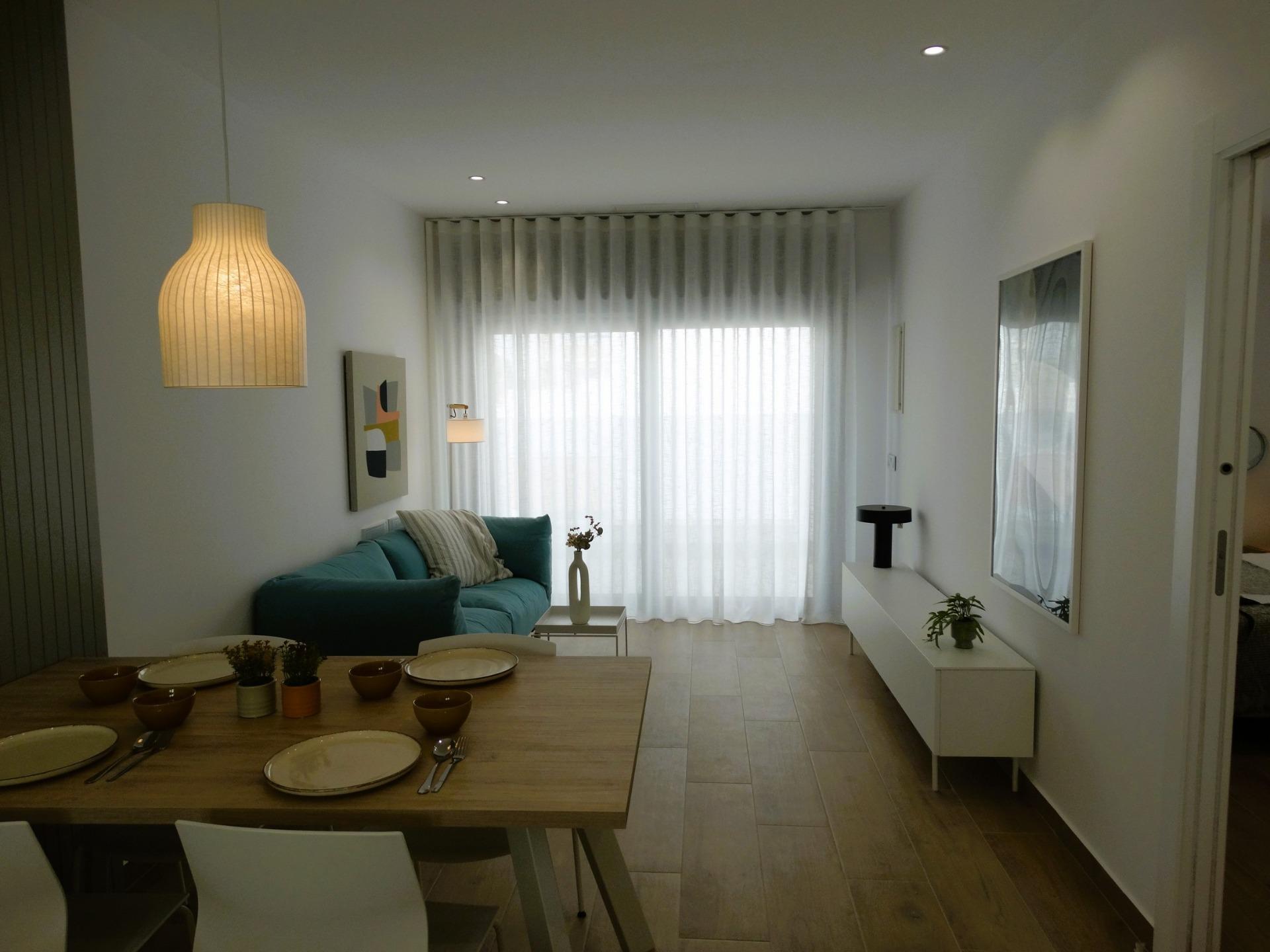 Newly built bungalows with solarium or garden in pilar de la horadada