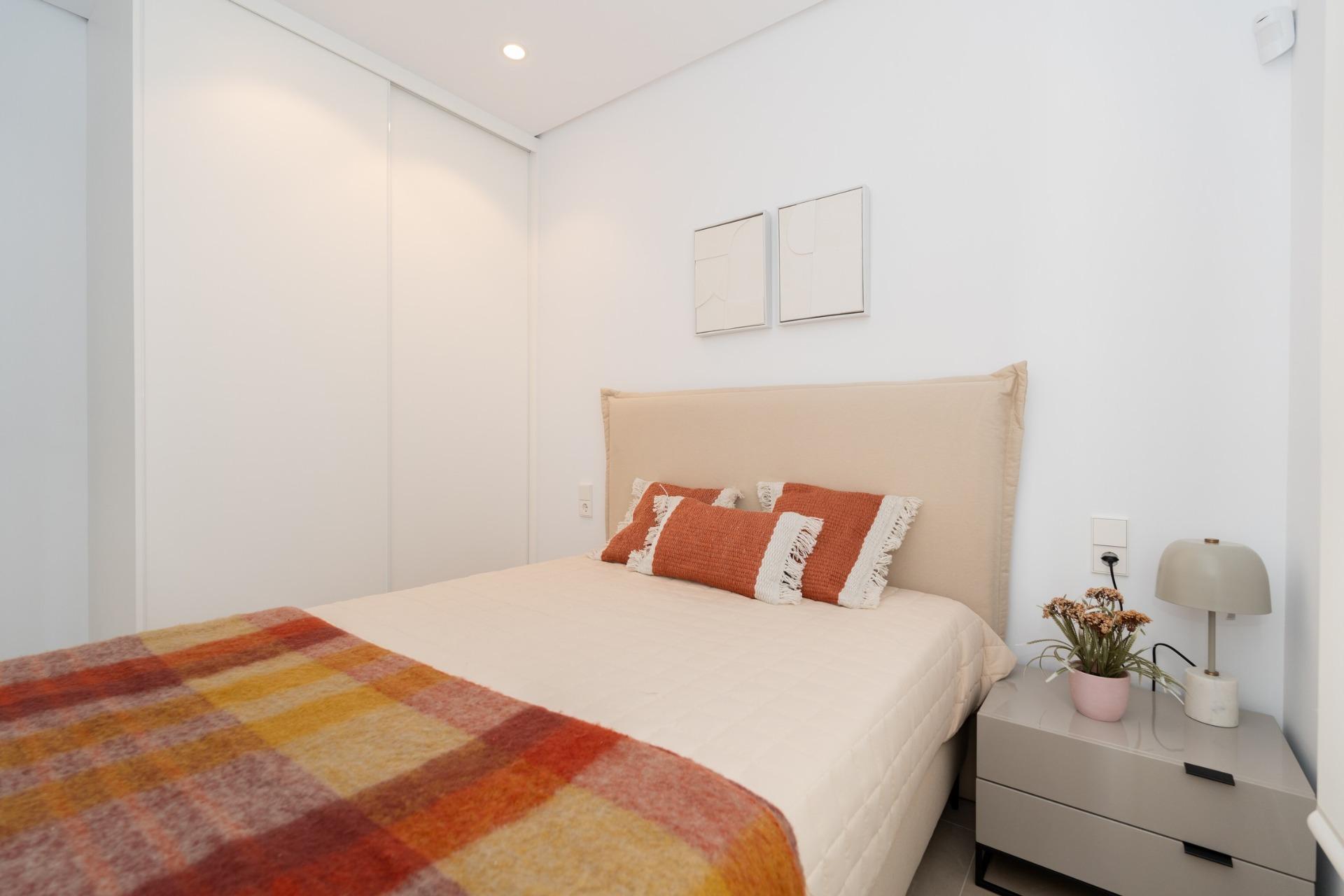 New build townhouses and quads in gran alacant near the beach