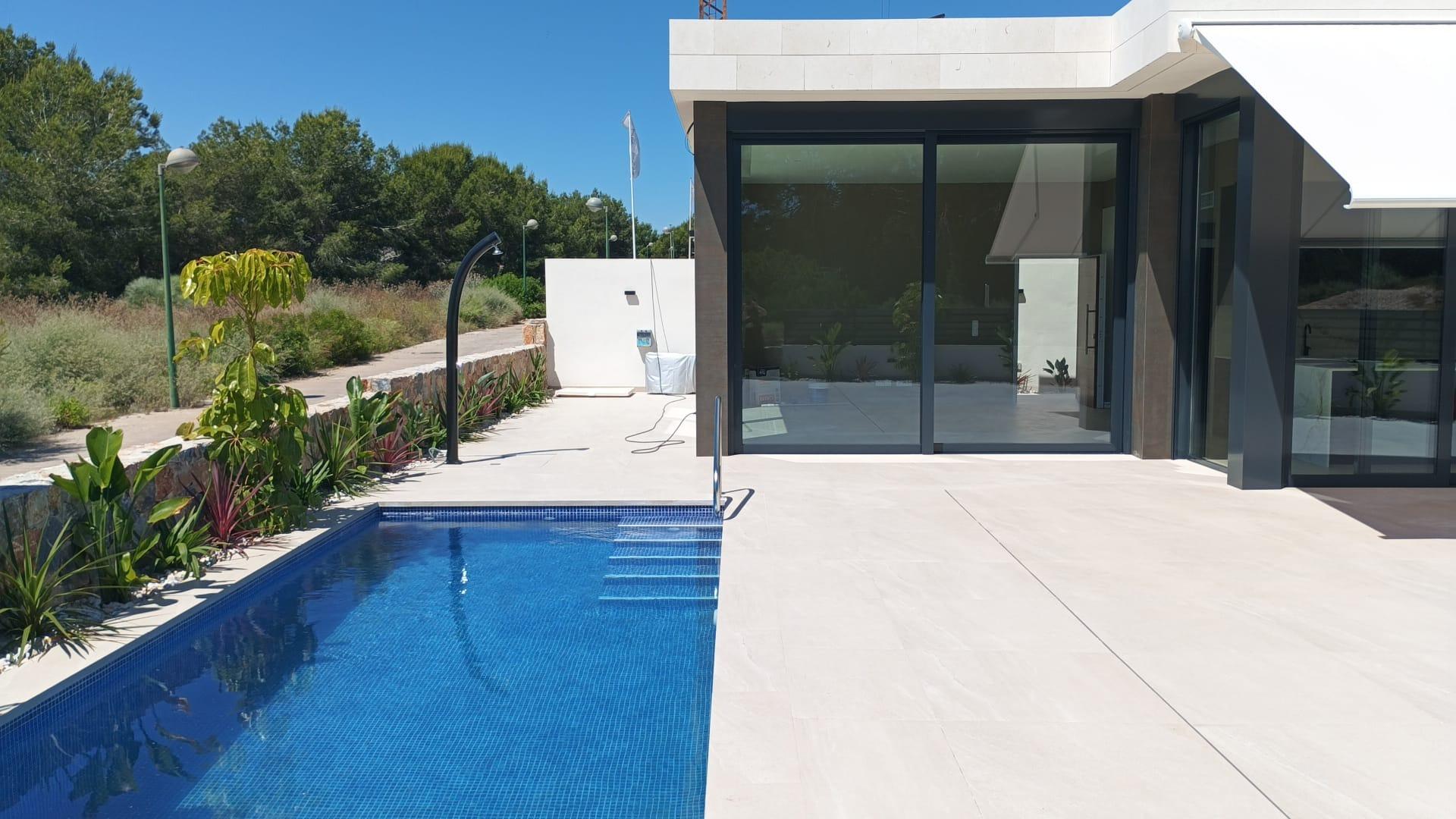 New build villas in pilar de la horadada on the golf course