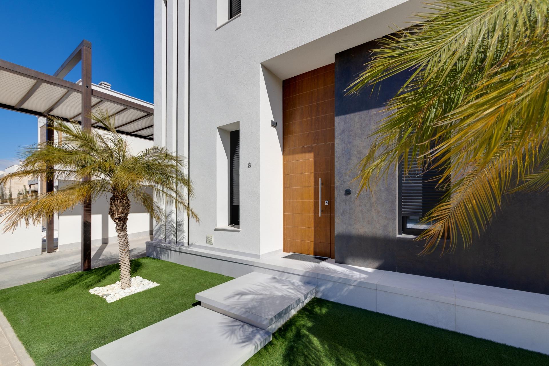 New build villas in pilar de la horadada on the golf course