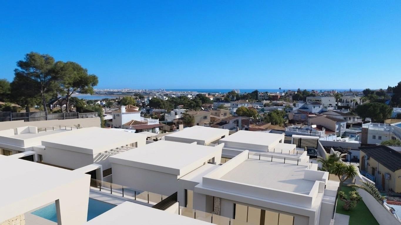 New-build one-story villas with private pool in torrevieja