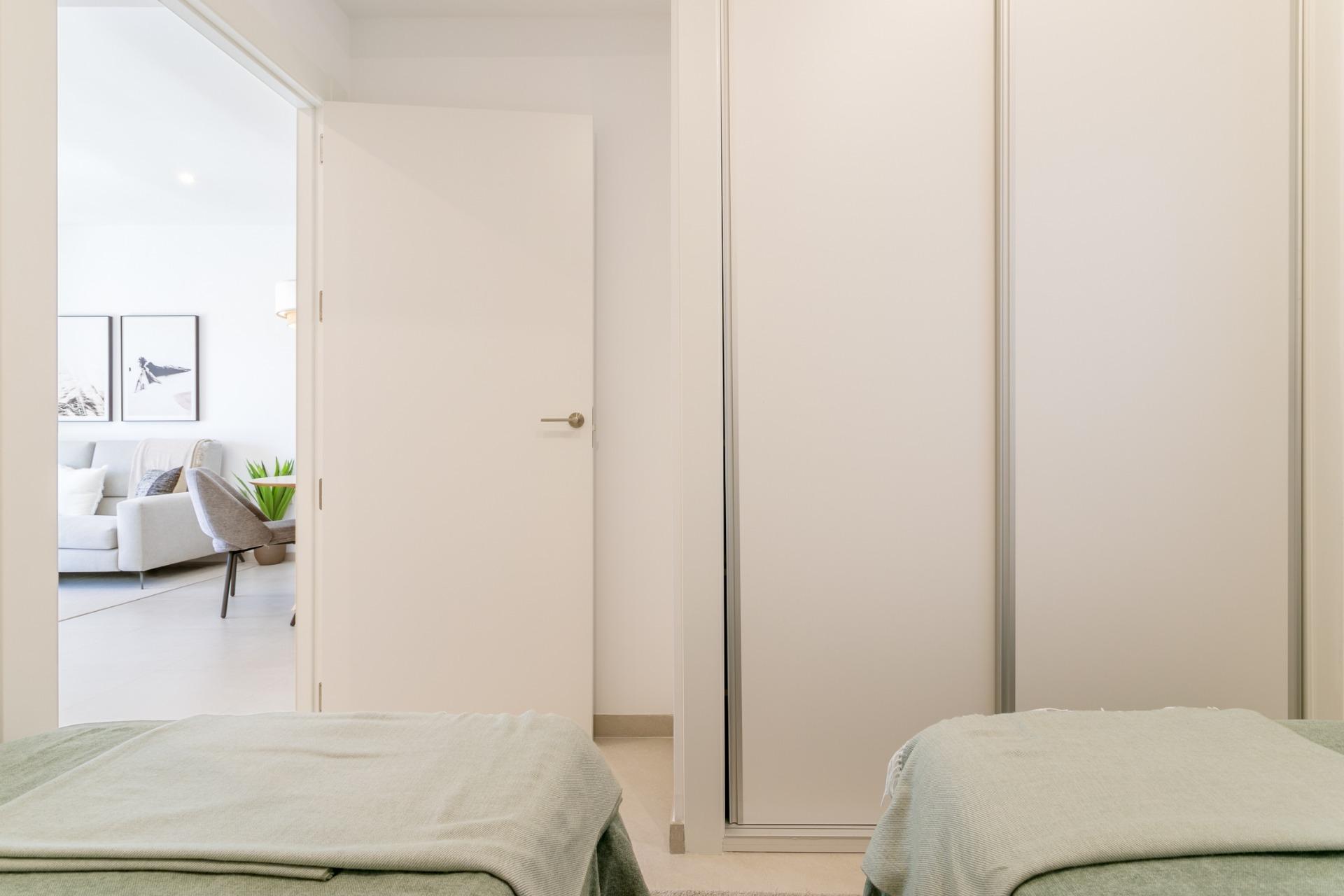 New build gated urbanization in torrevieja only 700m from the beach