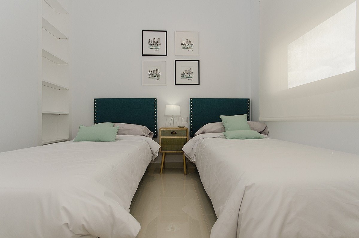New build villa in playa honda