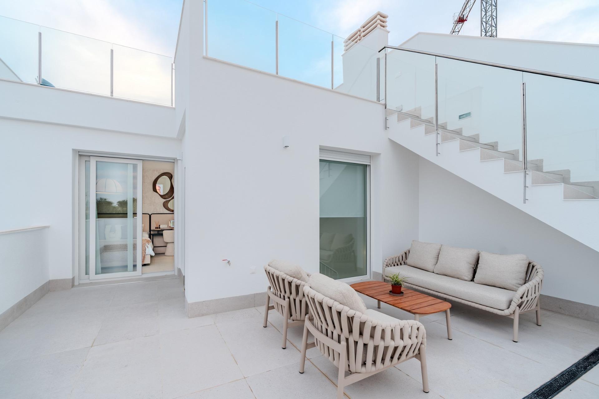 New build villas near la serena golf and the beach in los alcázares