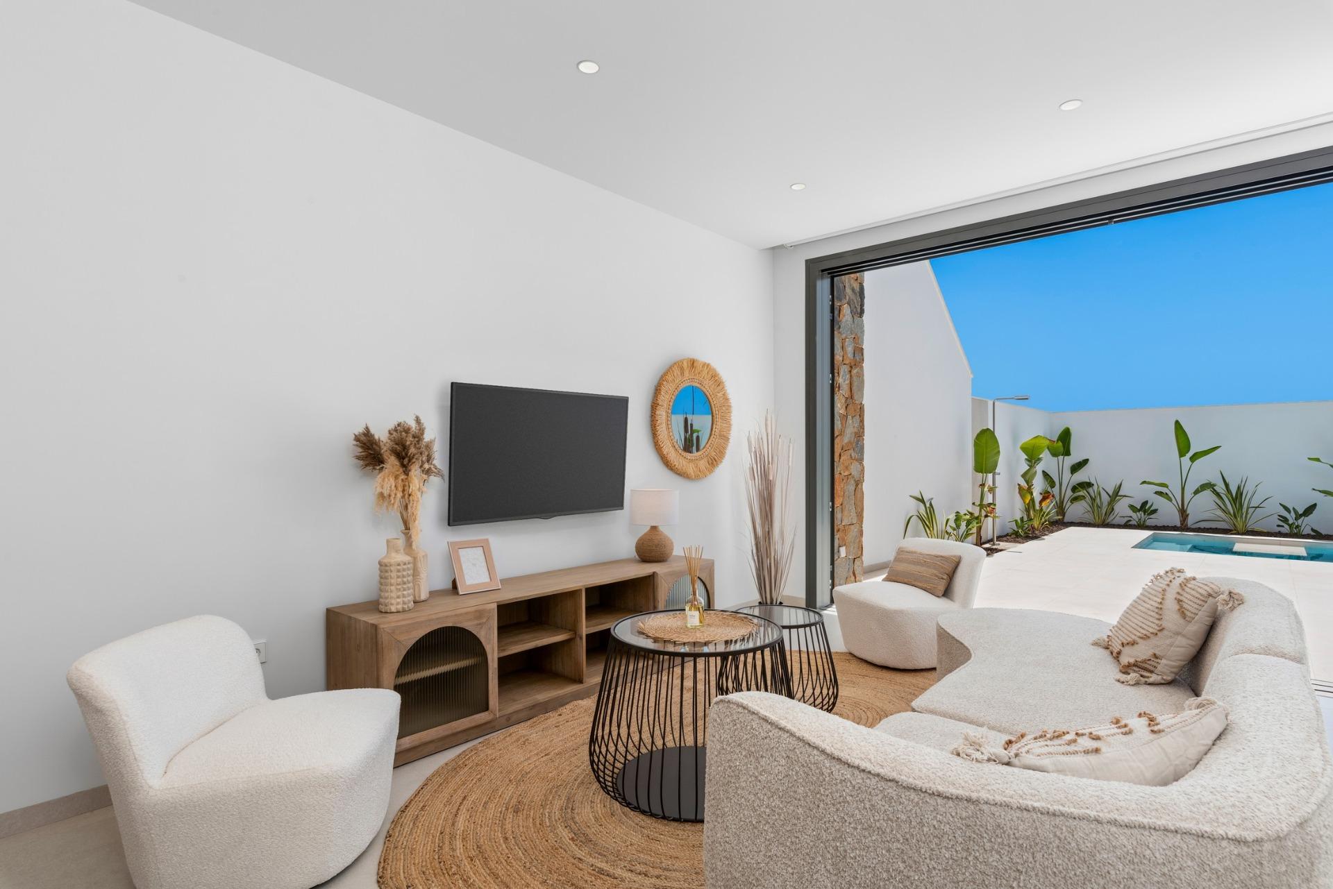 New build villas near serena golf in los alcazares