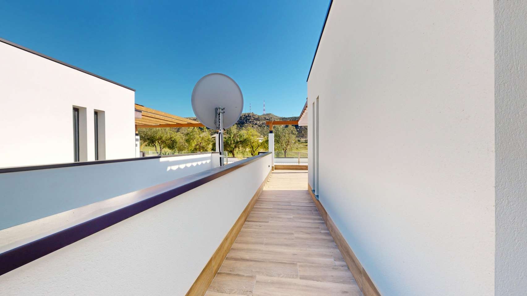Villa in Font Del Llop Golf Resort