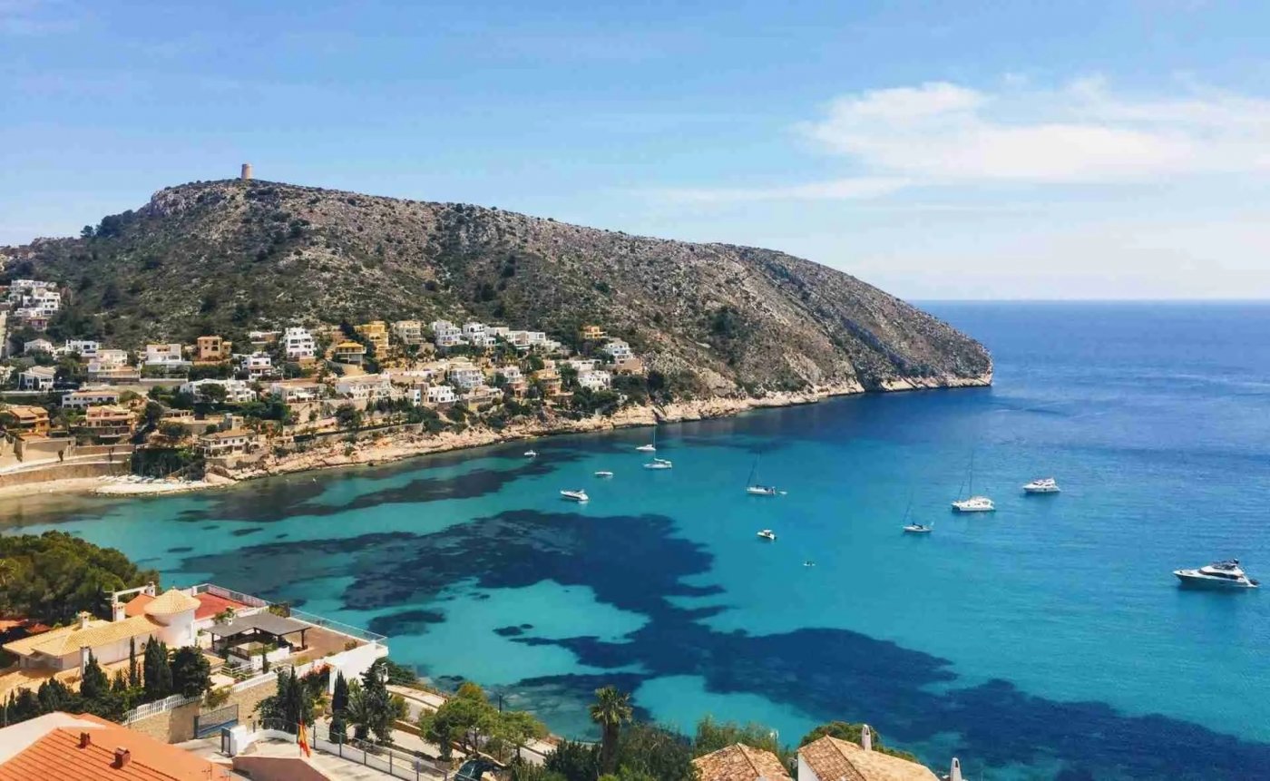Luxury new build villa in moraira