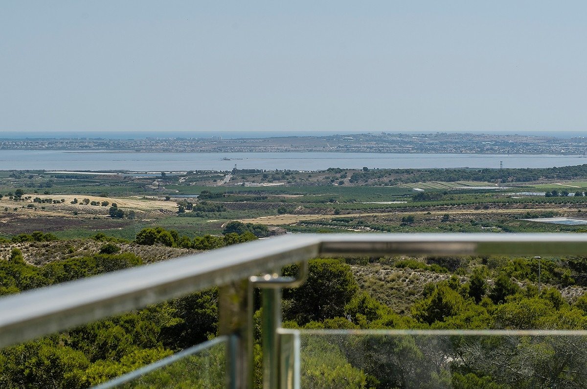 New build bungalows in san miguel de salinas