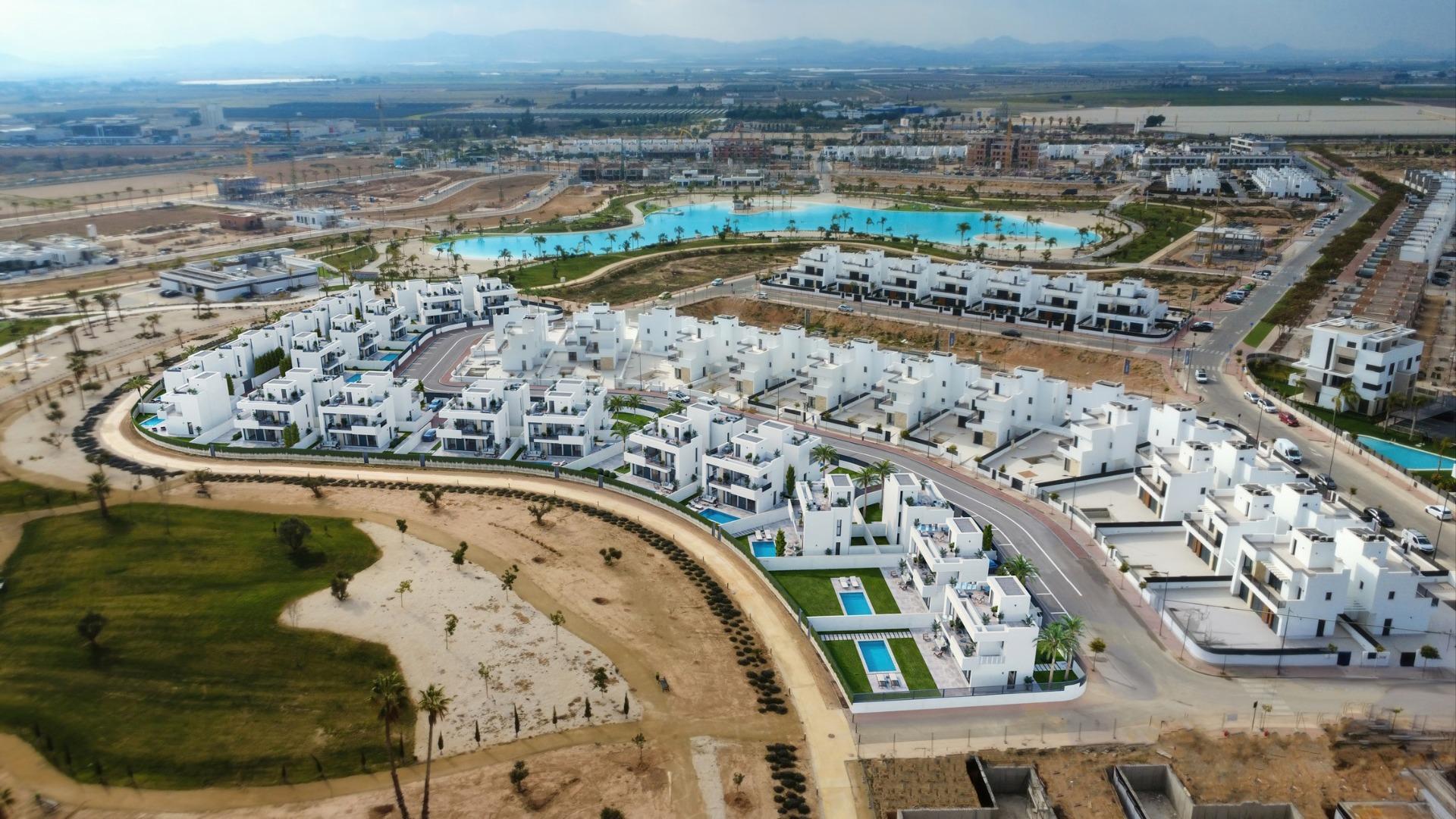 New build luxury villas in santa rosalía lake and life resort